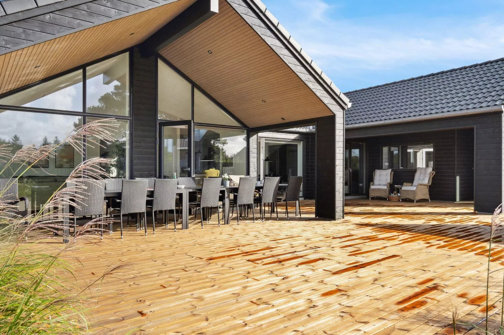 Luxury Villa with Pool - By Traum Ferienwohnungen-View