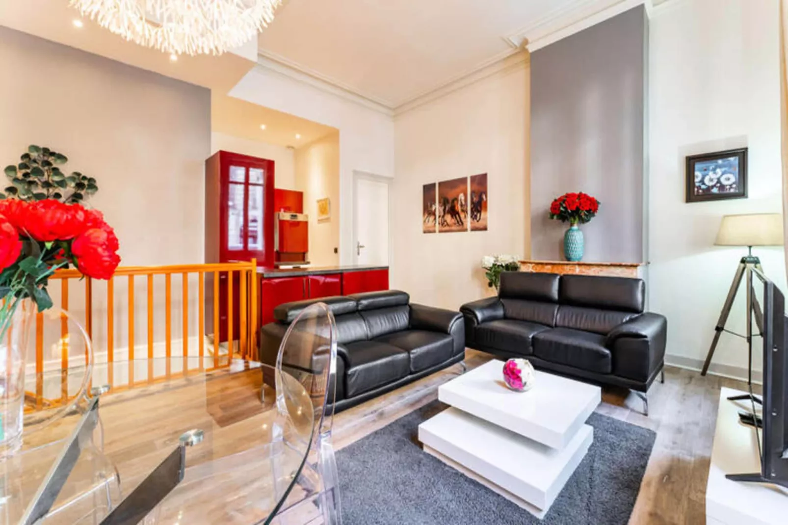 Magnifique  Appartement Au C&oelig;ur Du Quartier Historique Saint-michel-Ambiance