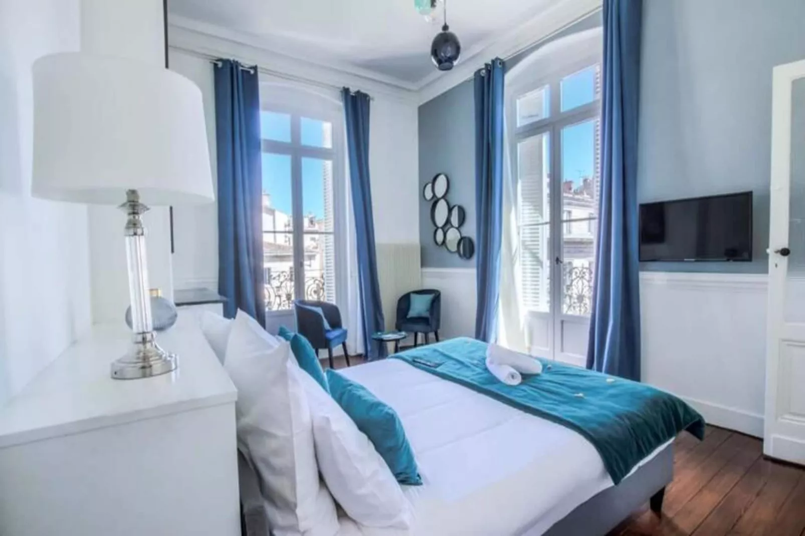 Appartement De Haut Standing Pour 6 Situ&eacute; Au Coeur Du Centre Historique-Bedroom