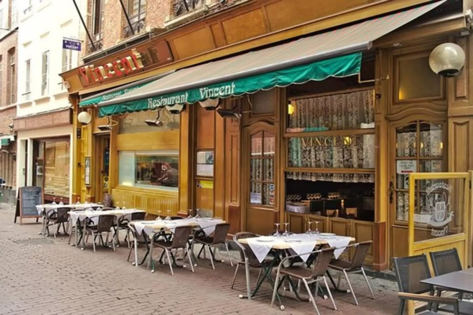 Charmant Et Rayonnant Appartement De 55 M&sup2; Situ&eacute; Dans Le Coeur De Bordeaux-Zones été à 1 km