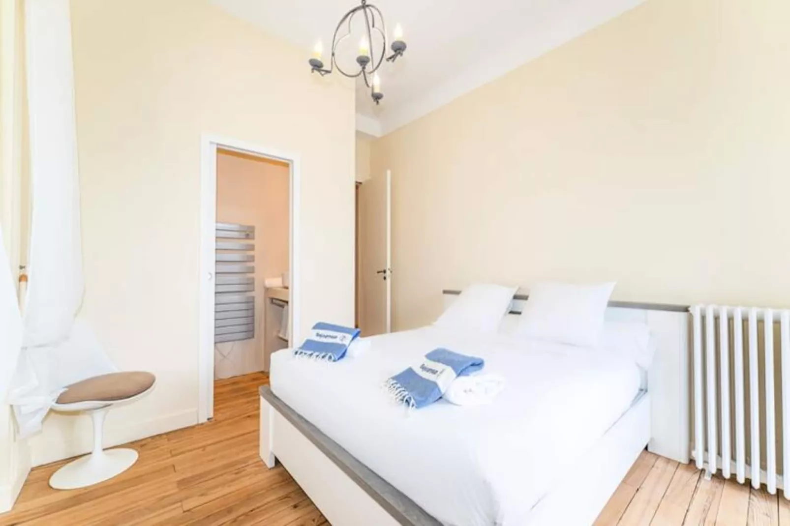 Somptueuse Demeure Arcachonnaise De Caract&egrave;re Avec Acc&egrave;s Direct &agrave; La Plage-Image-tags.