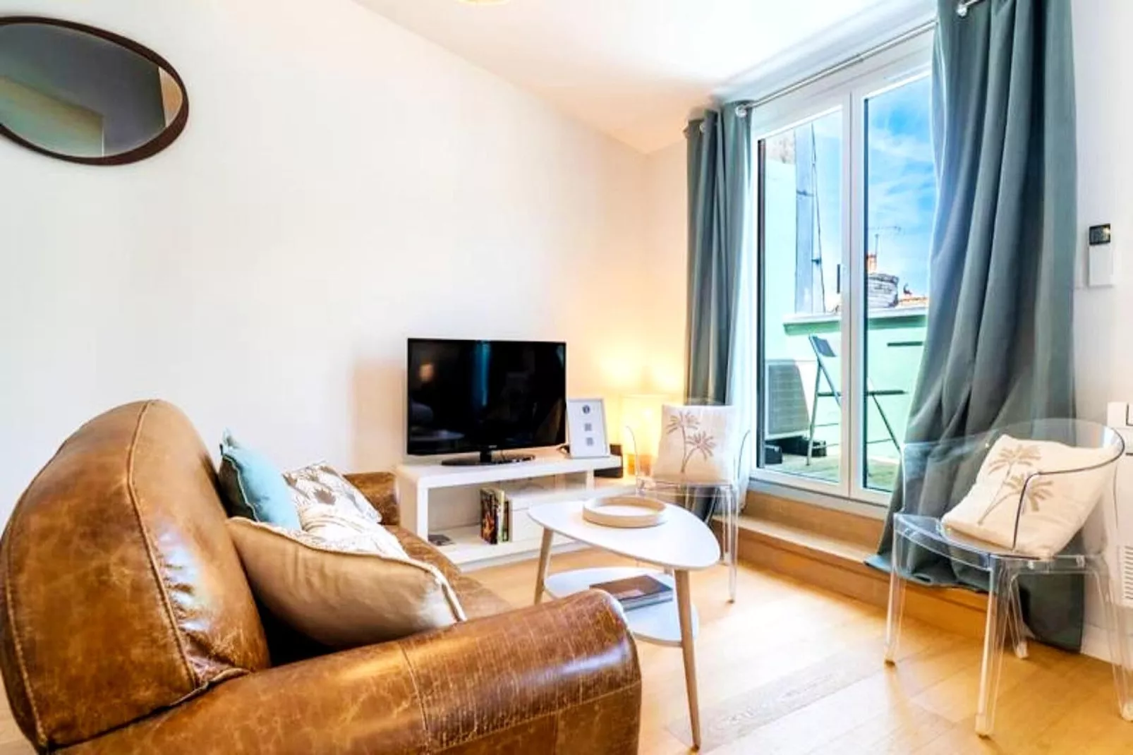 Charmant Et Lumineux Appartement En Hyper Centre Avec Terrasse-Ambiente