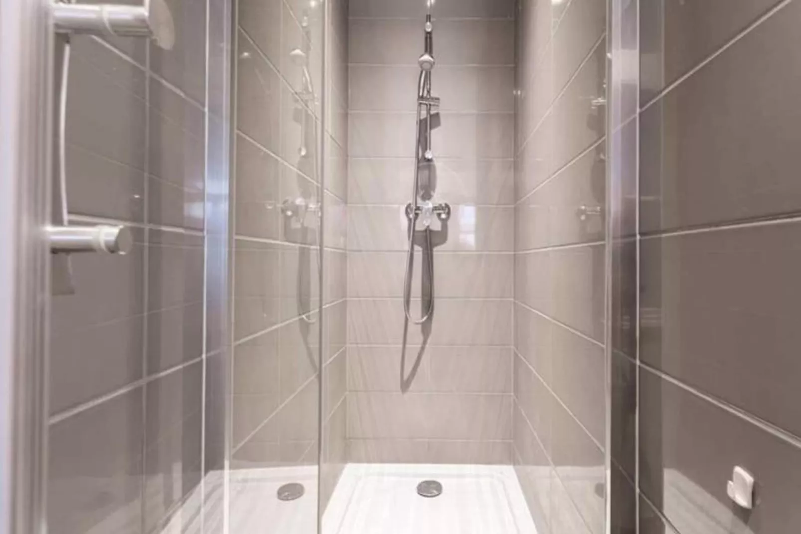 | Le Jaur&egrave;s 🍊| T2 Tout &eacute;quip&eacute; | Balcon, Wifi-Bathroom