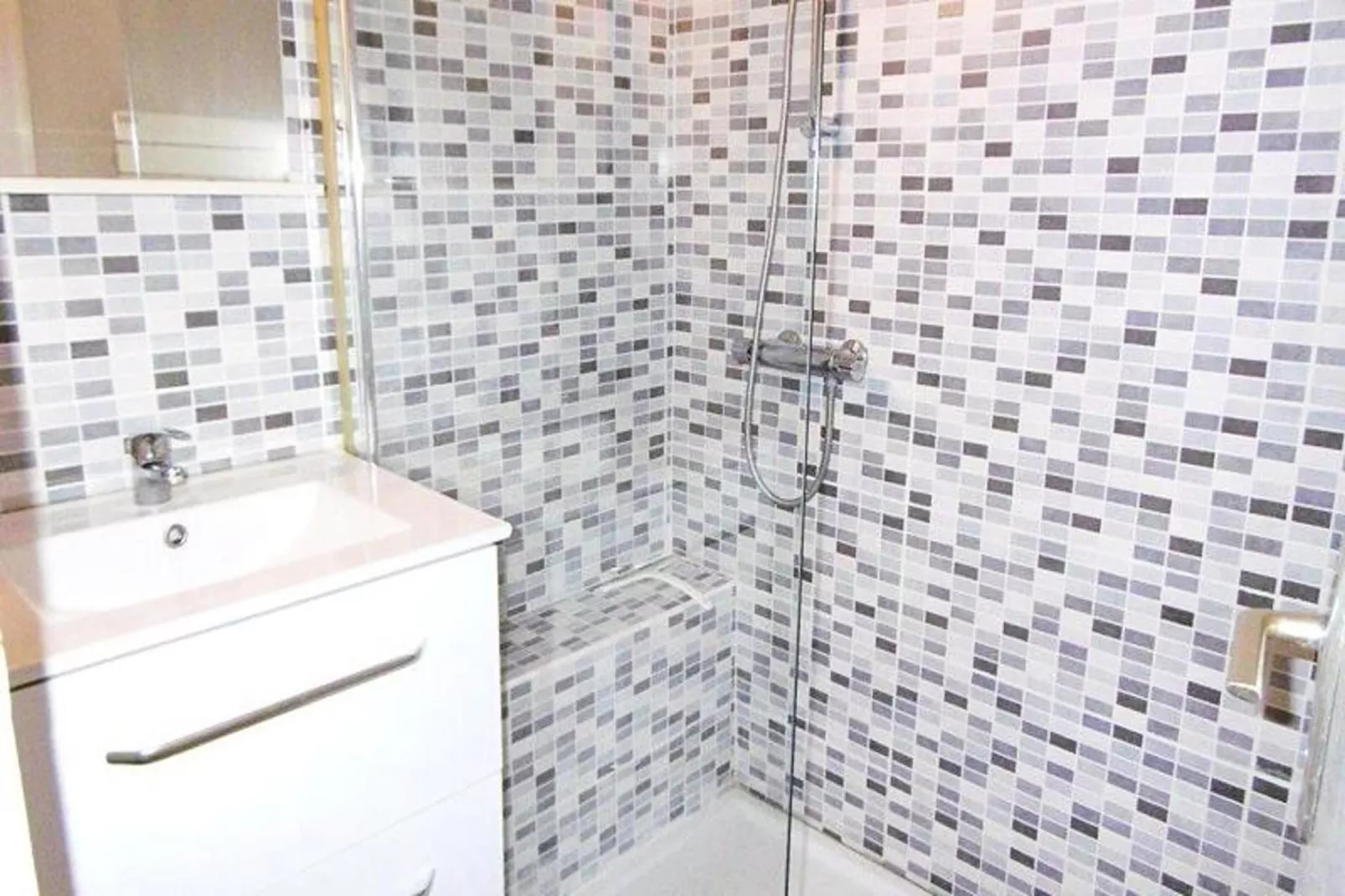 Résidence Duguay Trouin-Salle de bain