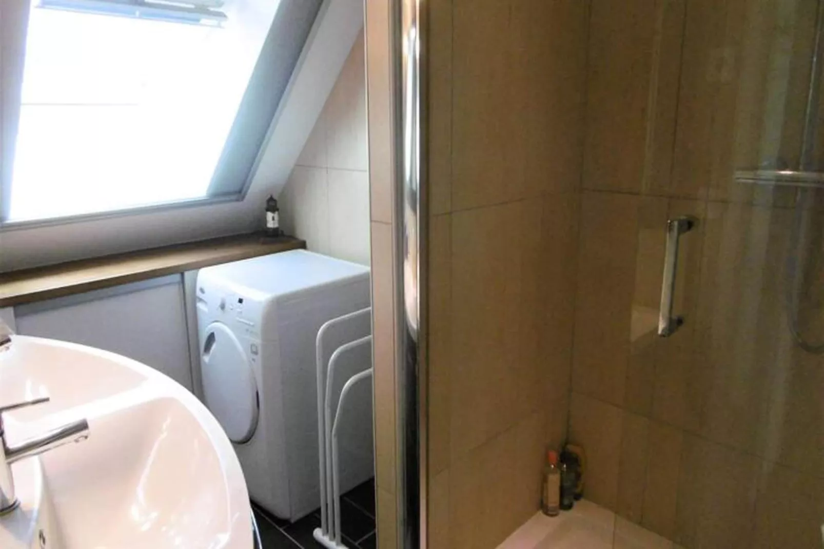 Résidence Duguay Trouin-Badezimmer