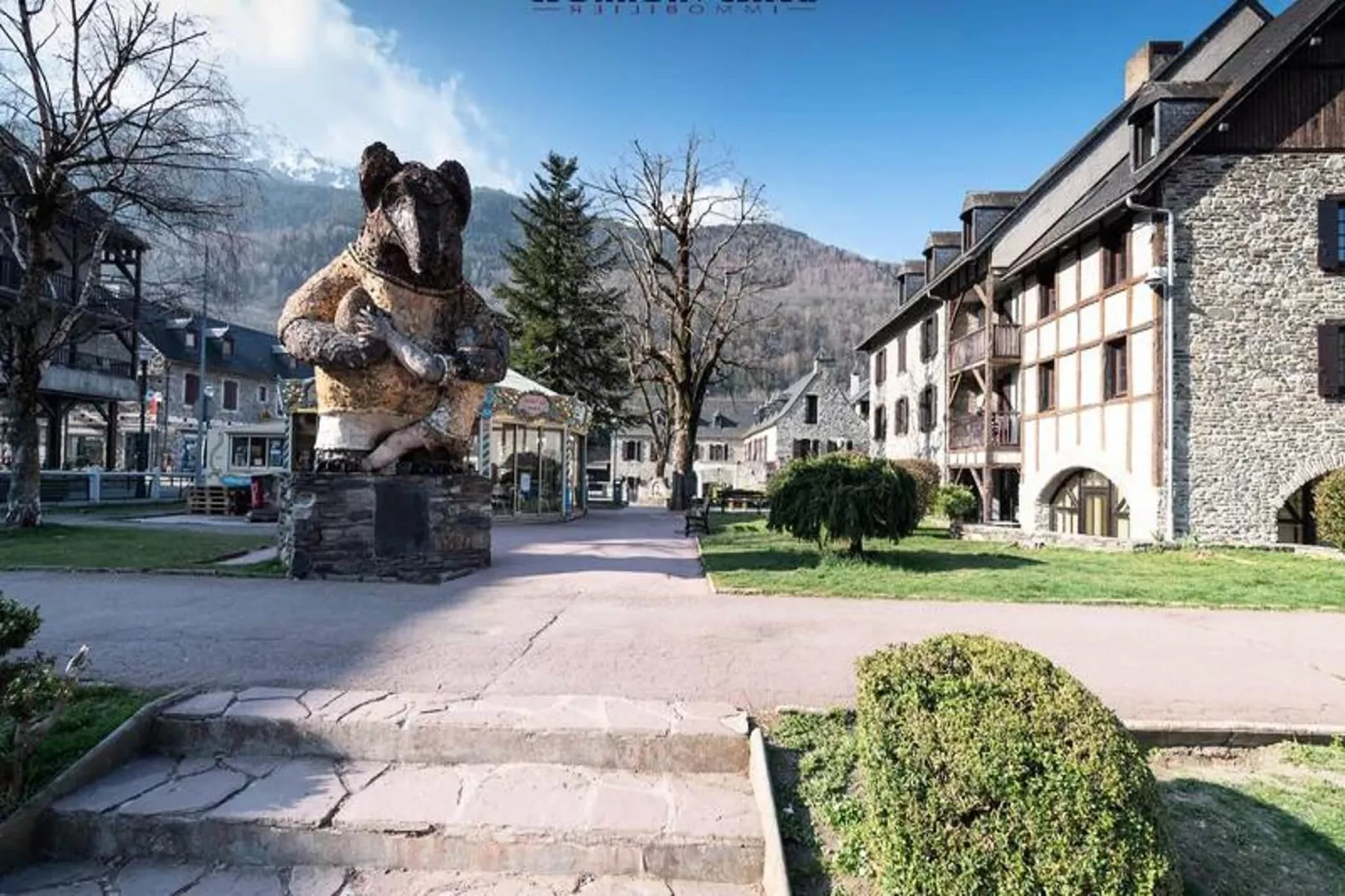 Résidence H.th.ii:bat.6-Areas within 5km in summer