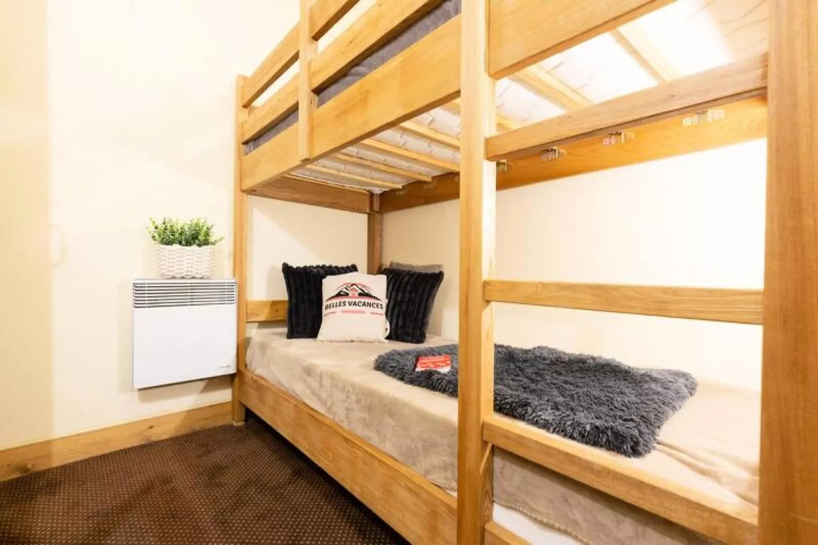 Résidence Cami Real-Bedroom