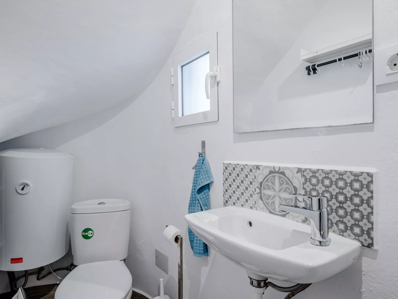 Residencia La Perla-Drinnen