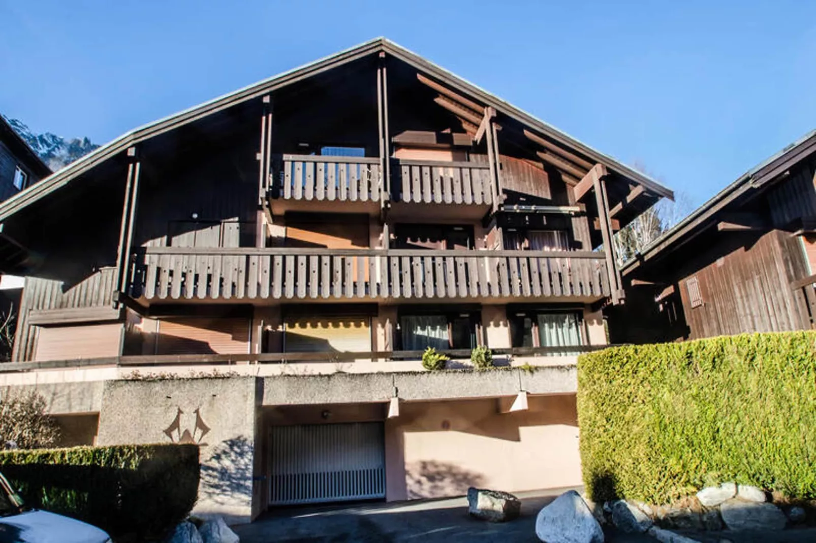 Résidence Les Deux Chamois-Exterior in summer