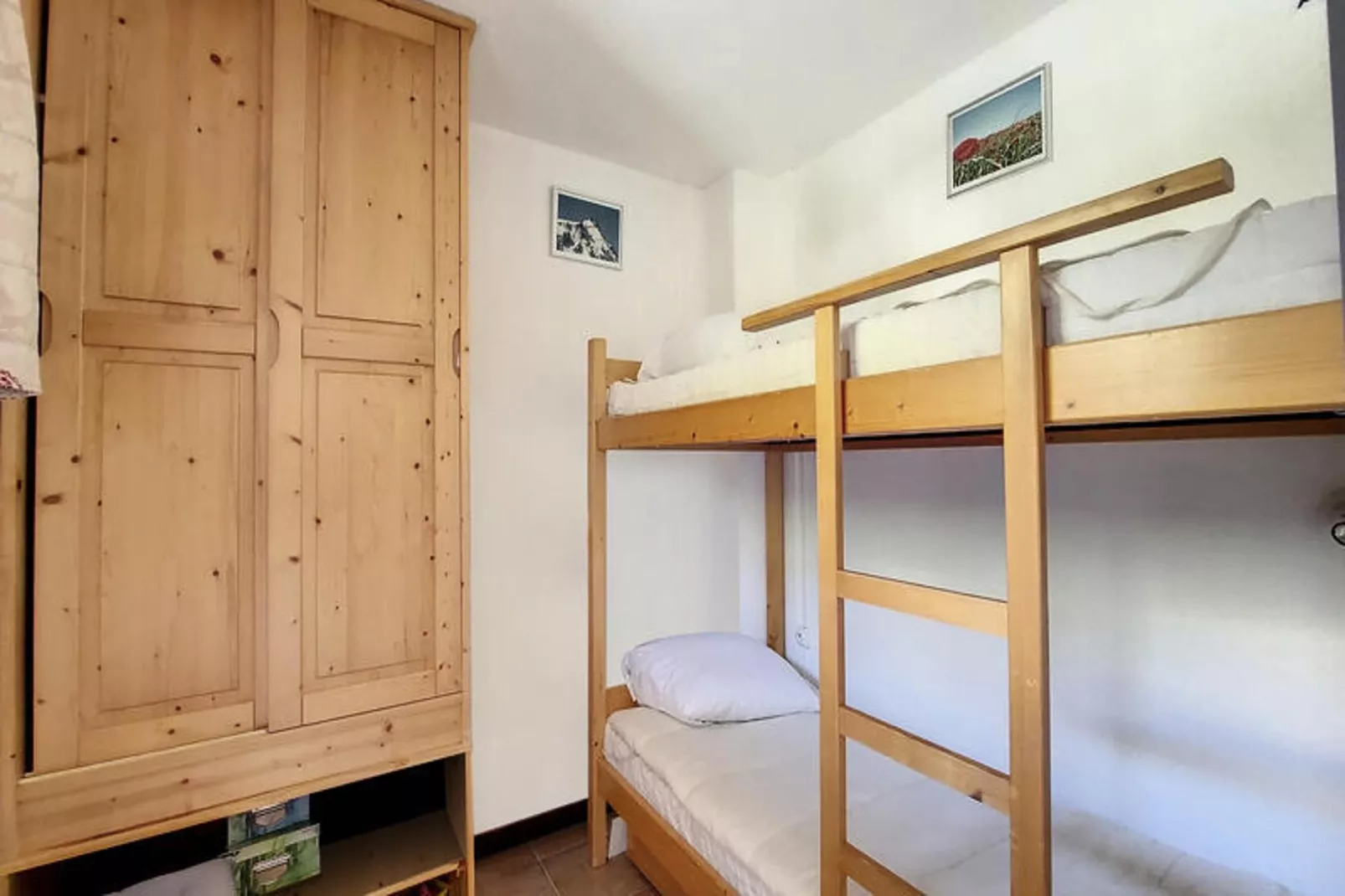 Appartements à Montriond-Bedroom