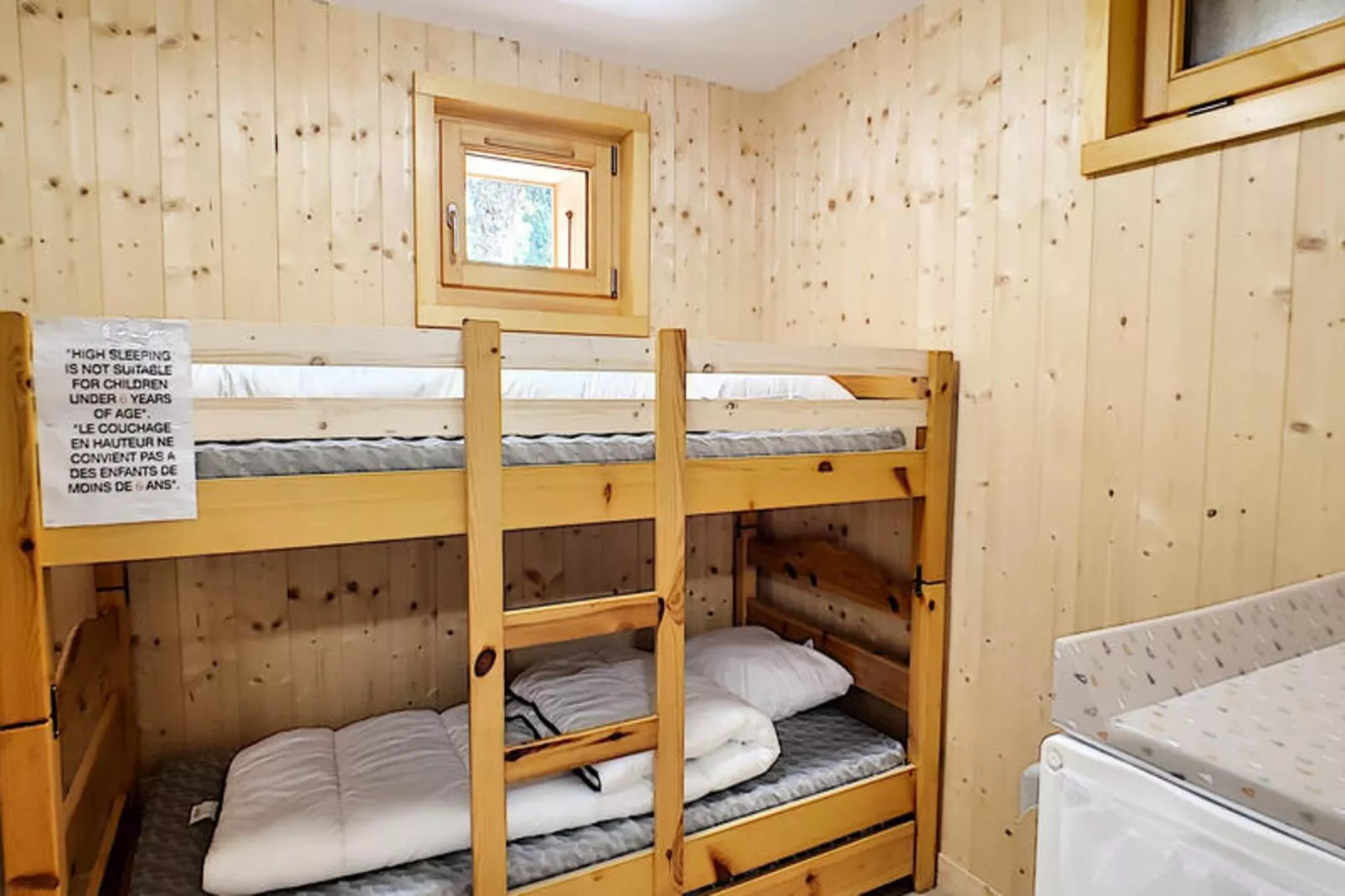 Appartements à Saint Jean d'Aulps-Bedroom