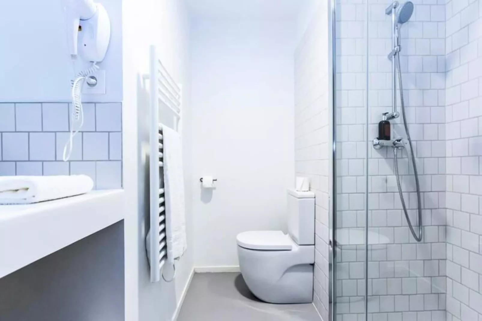 Appart'hôtel Odalys Paris XVII-Exterior in summer