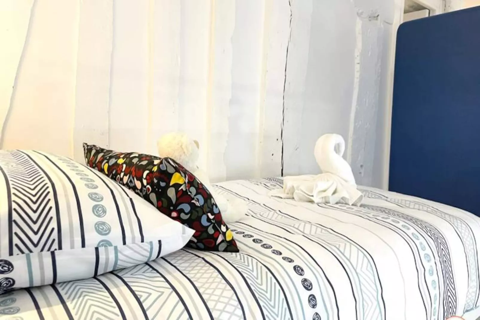 🎨 Loft De L'artiste - Parking - Standing-Image-tags.