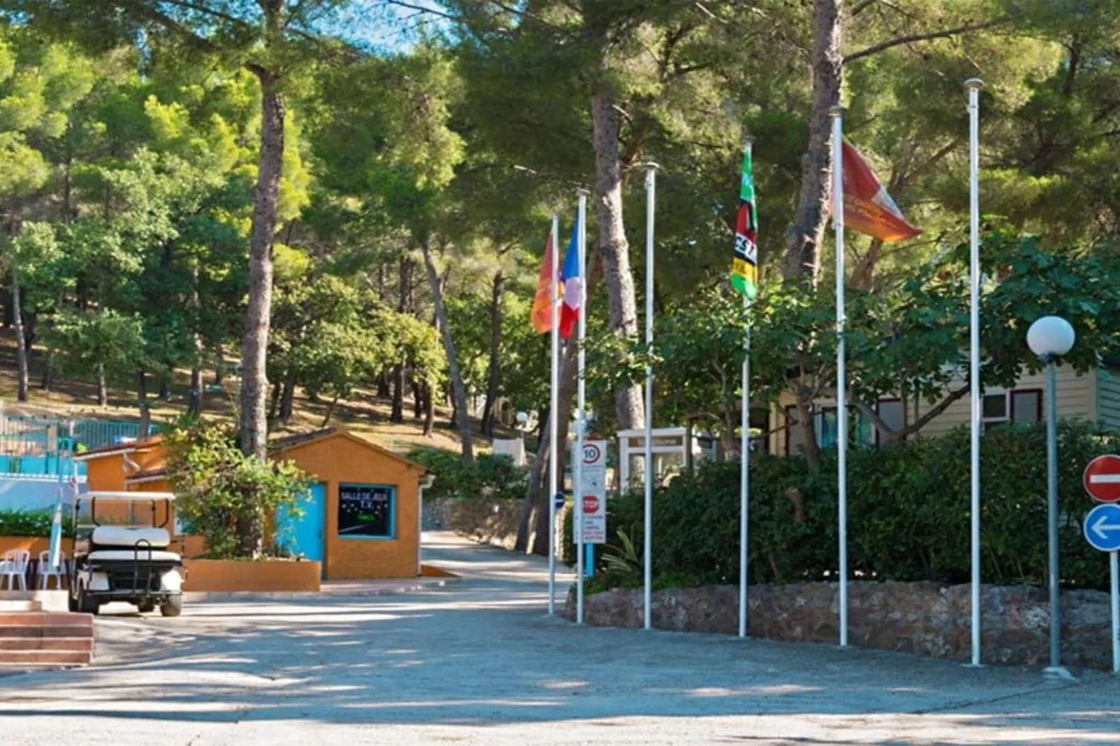 Résidence Voiles-Areas within 1km in summer