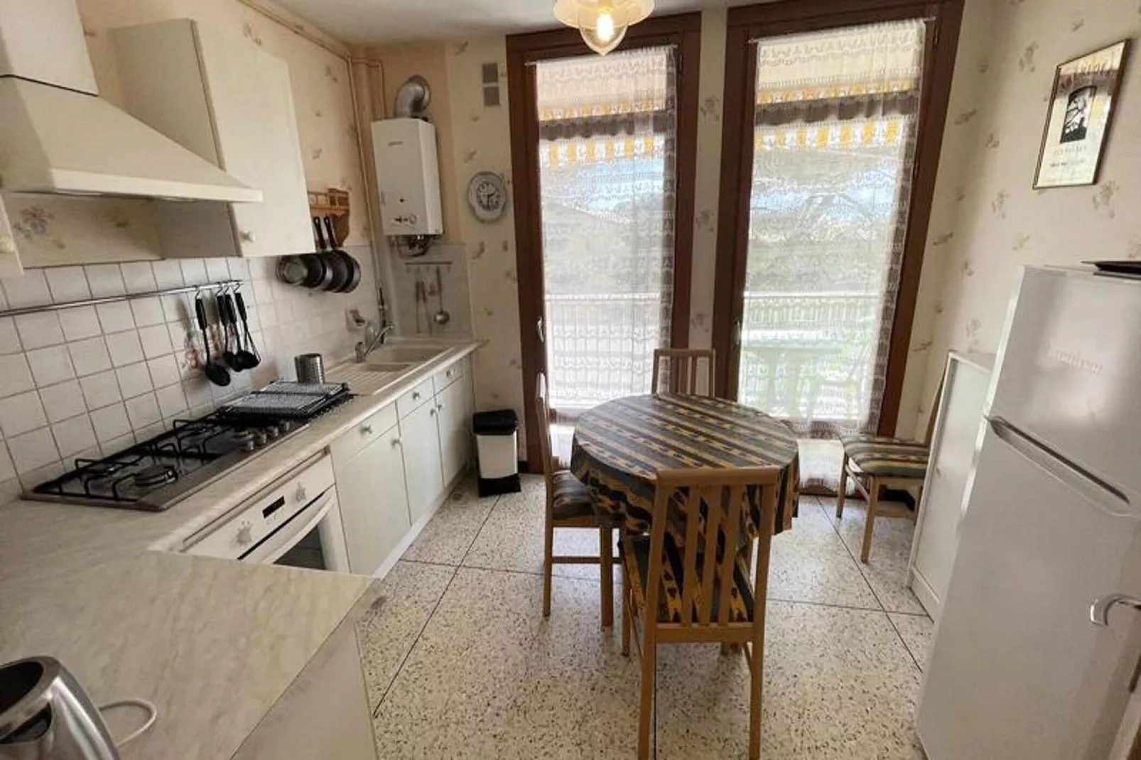 Résidence Les Pins-Bedroom