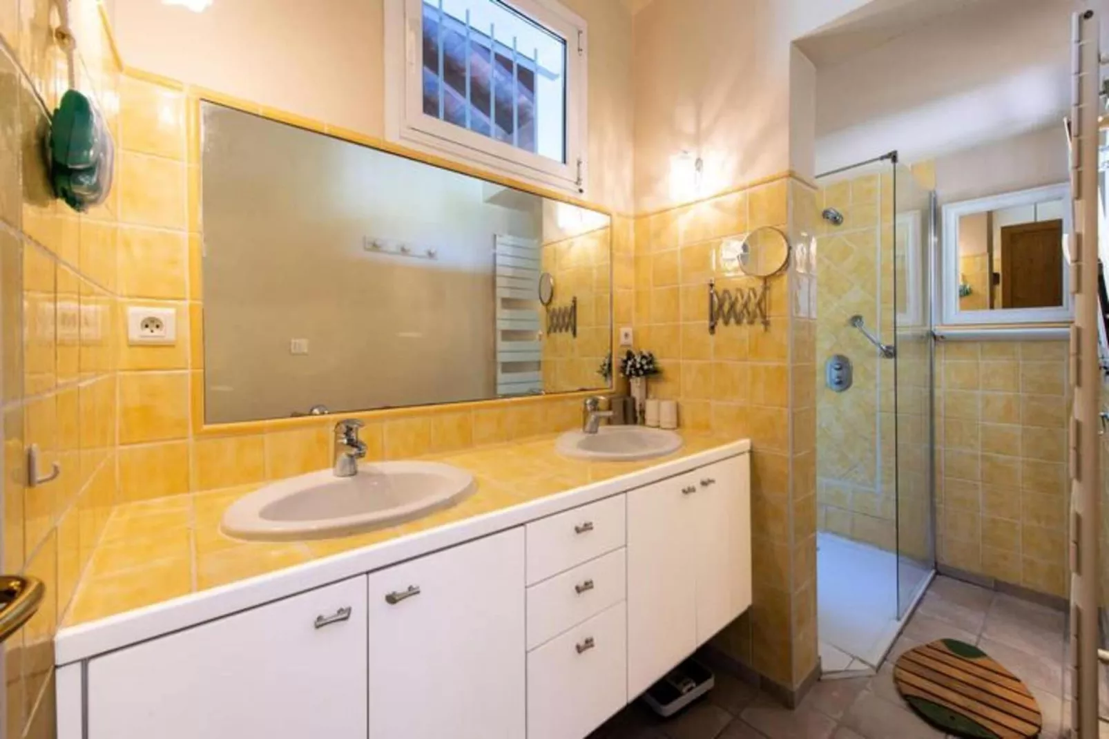 Résidence 030-st Mandrier Sur Mer - Exterior in summer