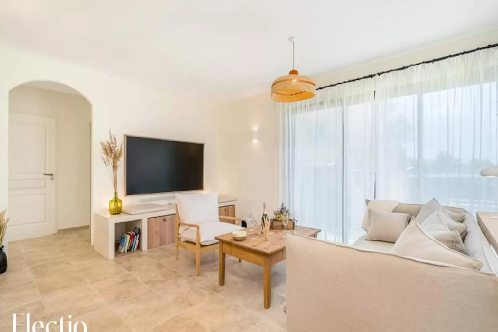 Villa Oliveda | Piscine & Salon Cin&eacute;ma-Image-tags.