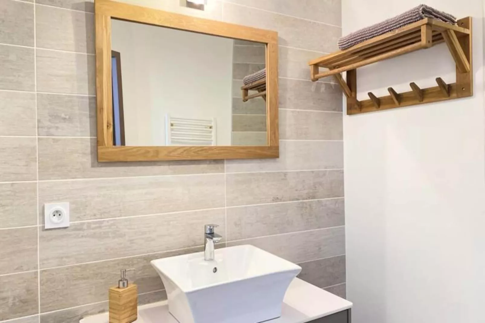 Villa Californie - Domaine Le Sherwood-Exterior in summer