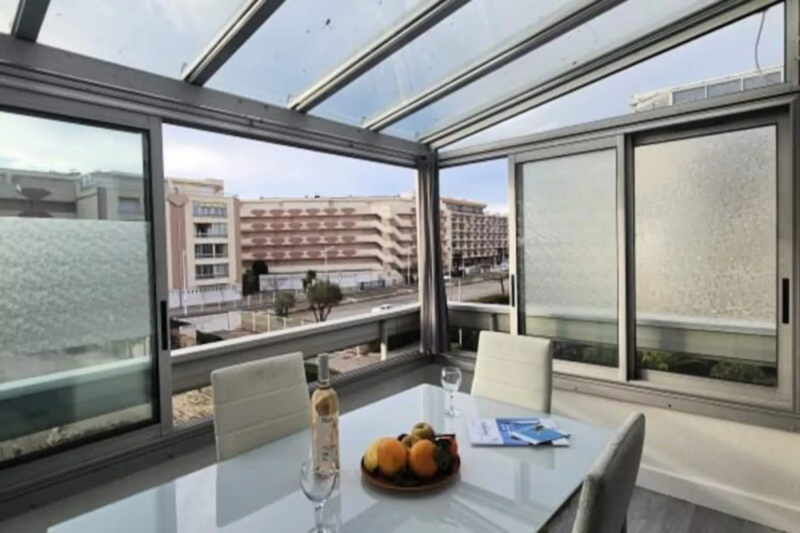 Résidence La Fleur De Roseau 200m De La Plage, 300 M Des Commerces-Image-tags.