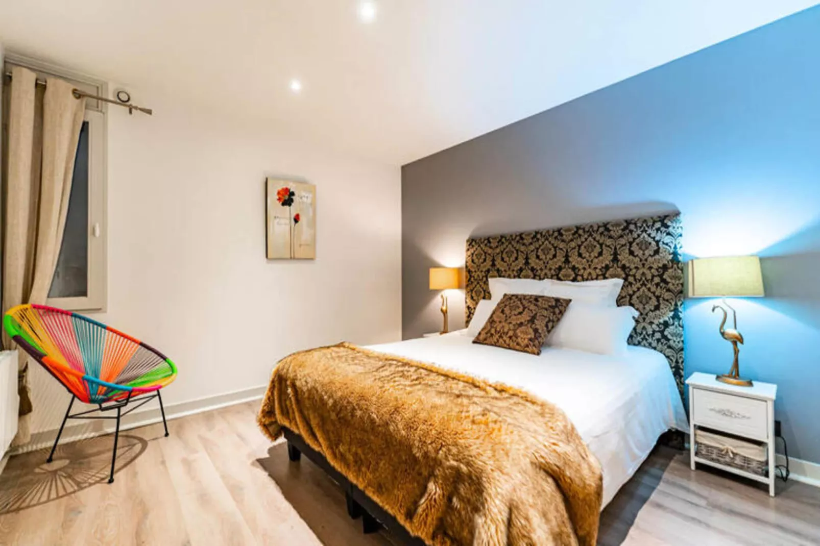 Magnifique  Appartement Au C&oelig;ur Du Quartier Historique Saint-michel-Ambiance