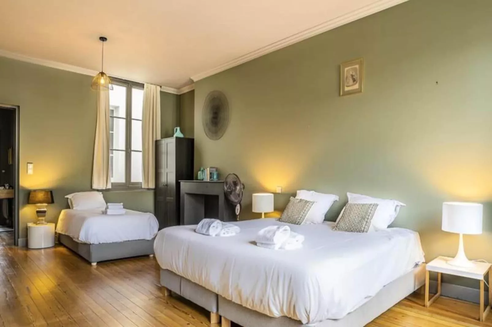 Superbe Appartement Pour 5 Personnes Id&eacute;alement Situ&eacute; Place Gambetta-Bedroom