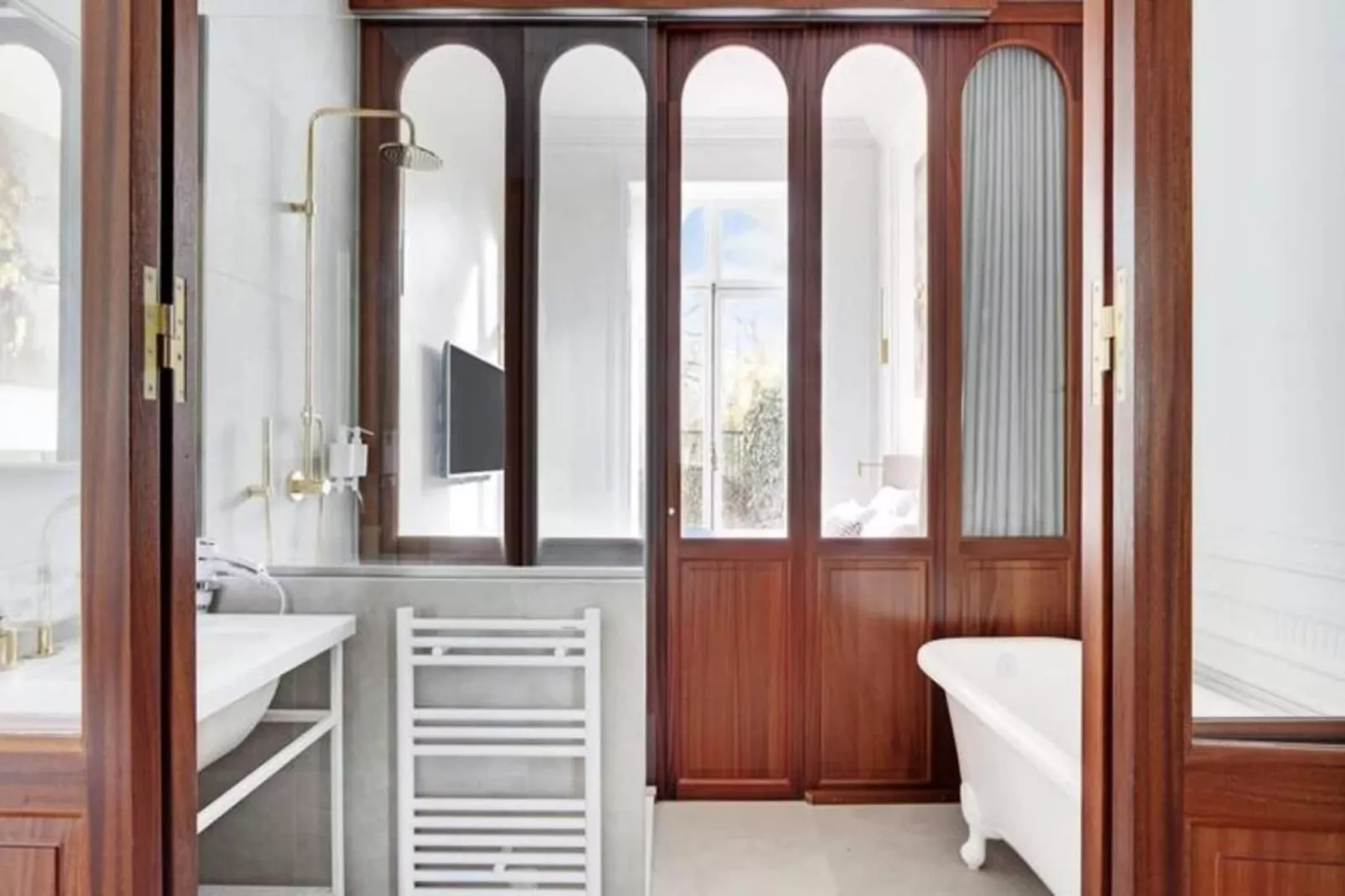 Maison Labruy&egrave;re - Suite Jardin Royal-Ambiance