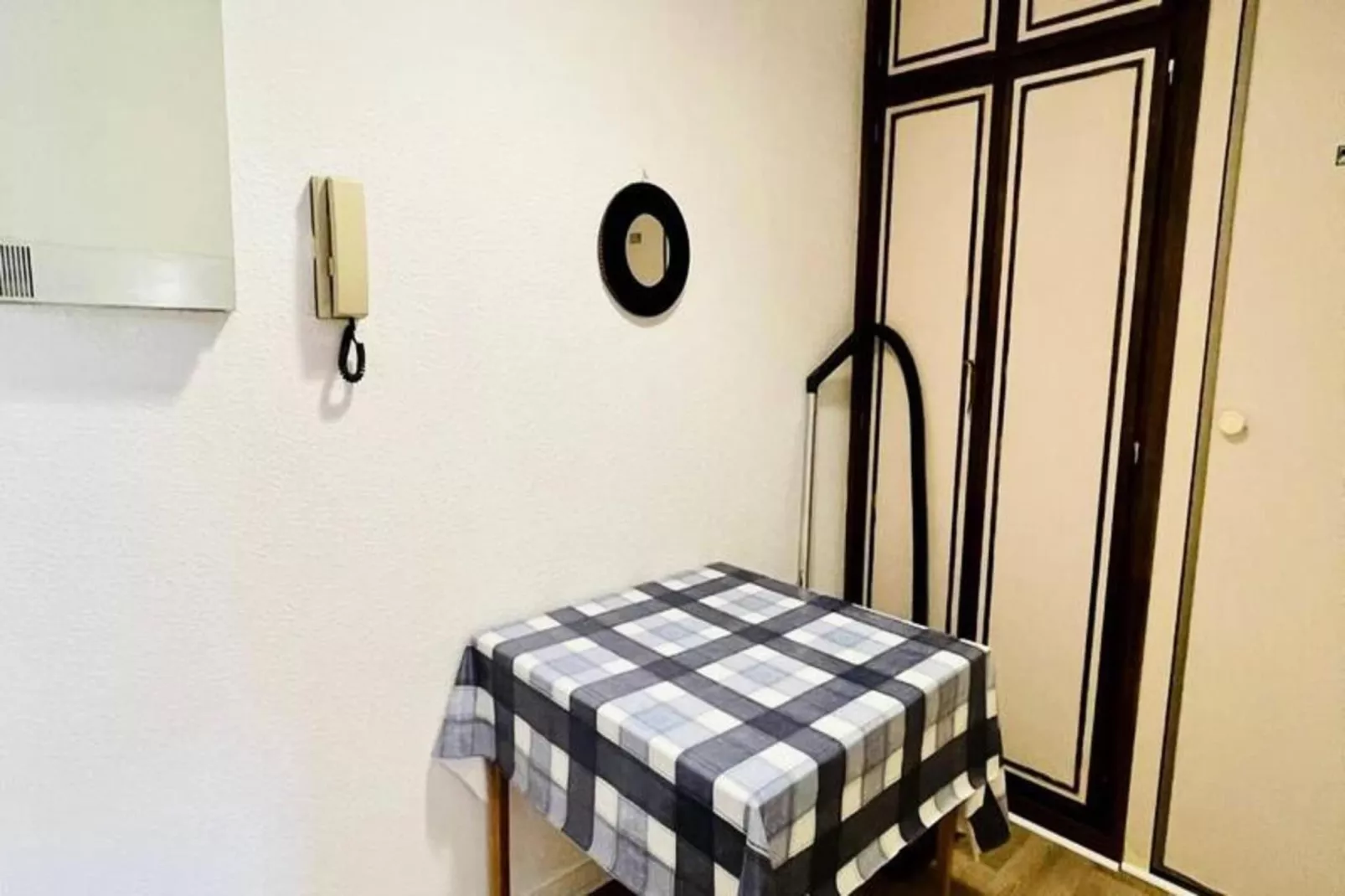 Résidence La Croisette-Exterior in summer