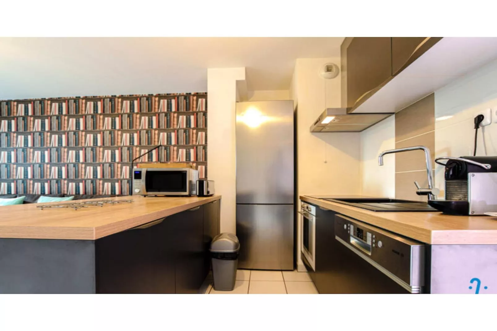 Appartement Charmant Et Moderne Pour 4 Avec Parking, Proche Cit&eacute; Du Vin-Salle de bain