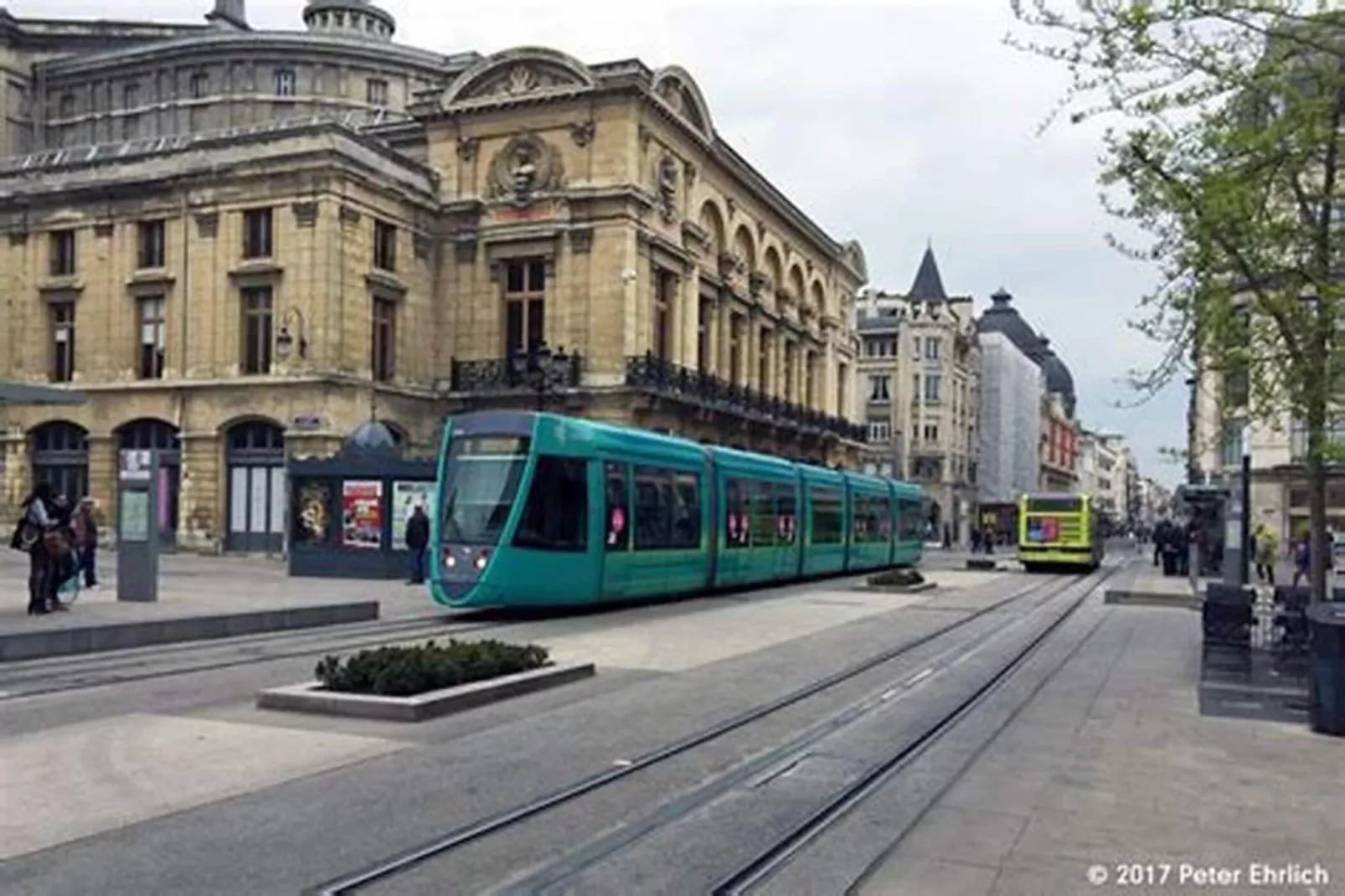 Appart'Hôtel Mer & Golf Bordeaux Bassins à Flot***-Areas within 5km in summer