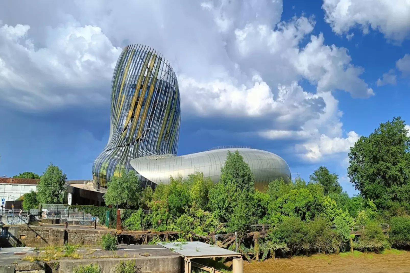 Appart'Hôtel Mer & Golf Bordeaux Bassins à Flot***-Areas within 5km in summer