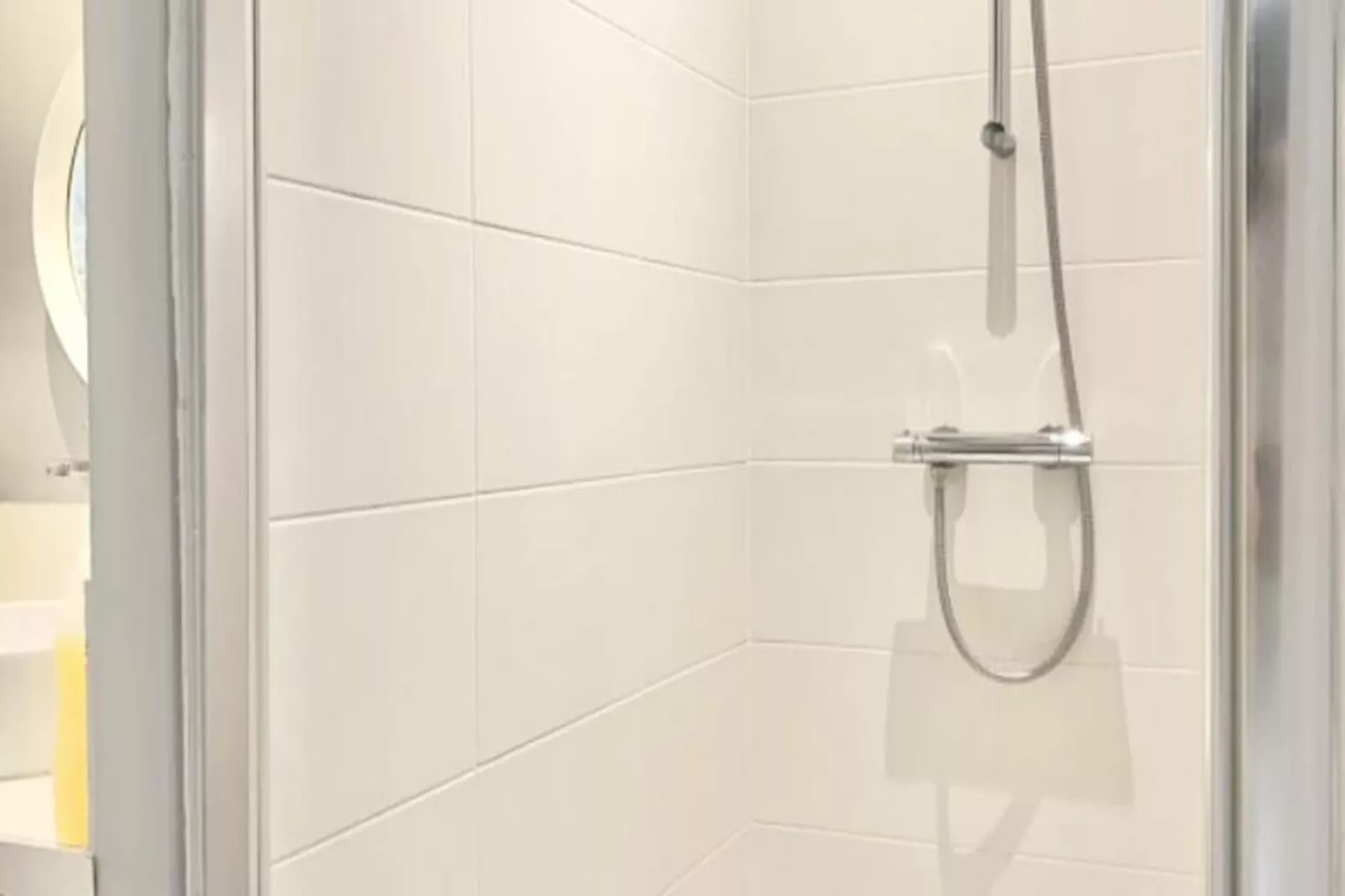 | Petit Paris 💋 | Studio Calme Tout &eacute;quip&eacute;-Salle de bain