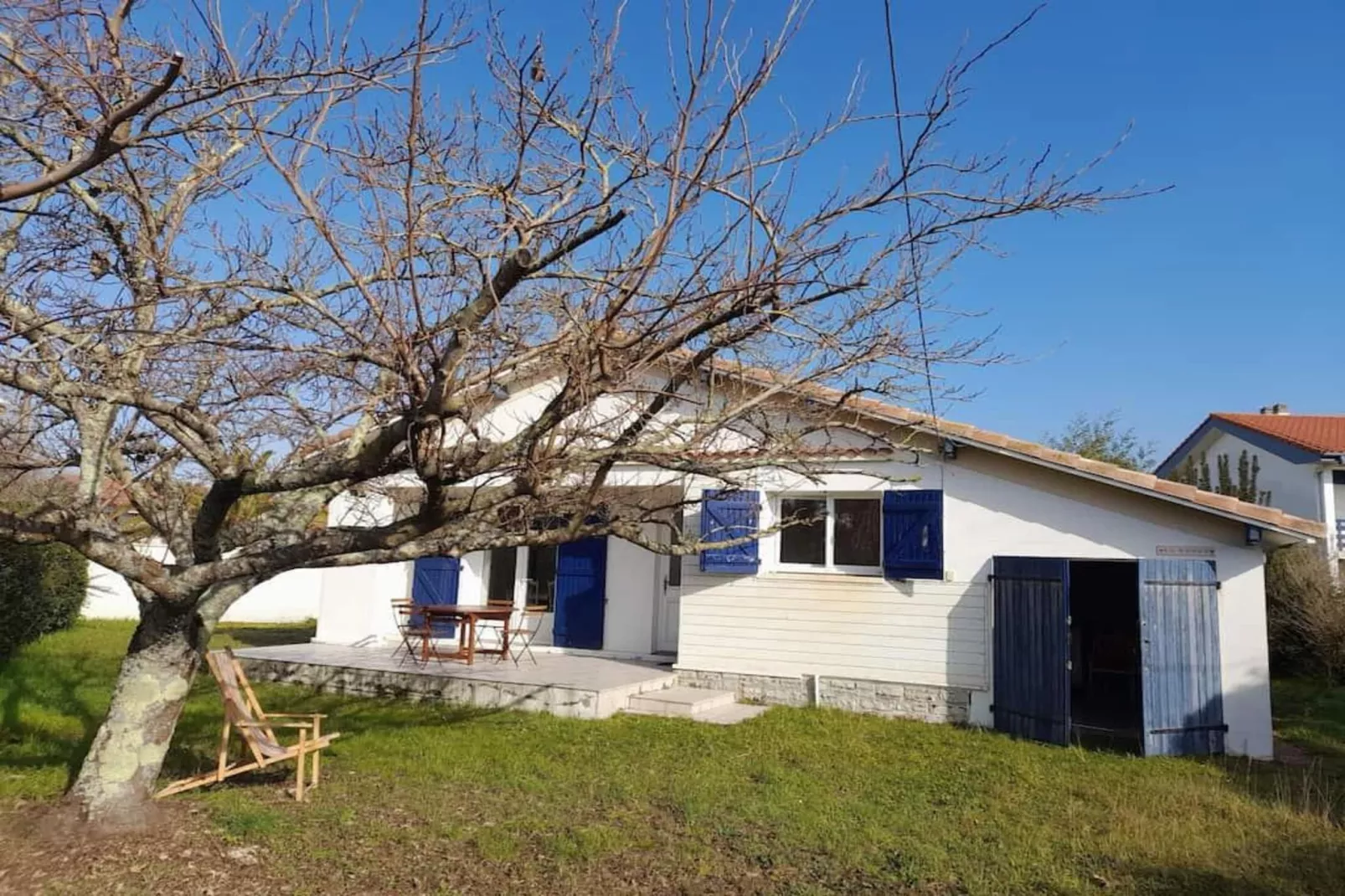 Résidence 28 Rue Des Corsaires-Areas within 5km in summer