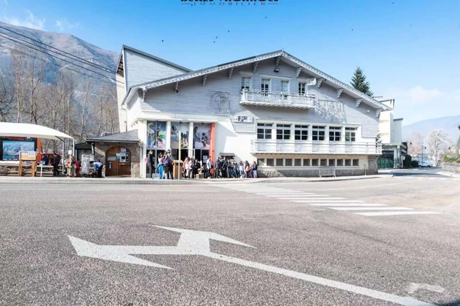 Résidence H.th.i:iris-Areas within 5km in summer