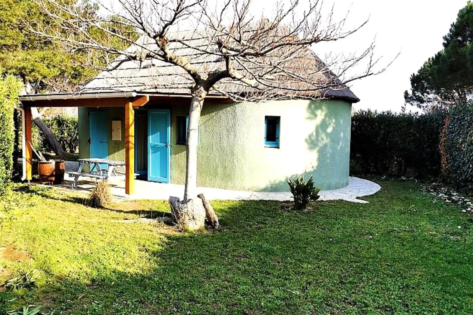 Résidence Ile Des Pecheurs-Exterior in summer