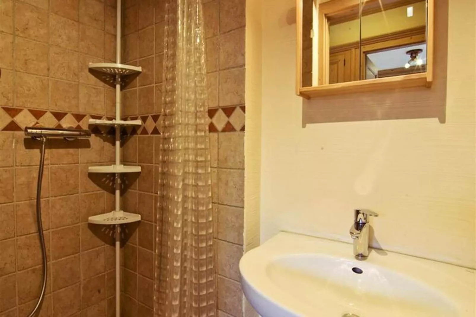 Chalets Du Savoy-Bathroom