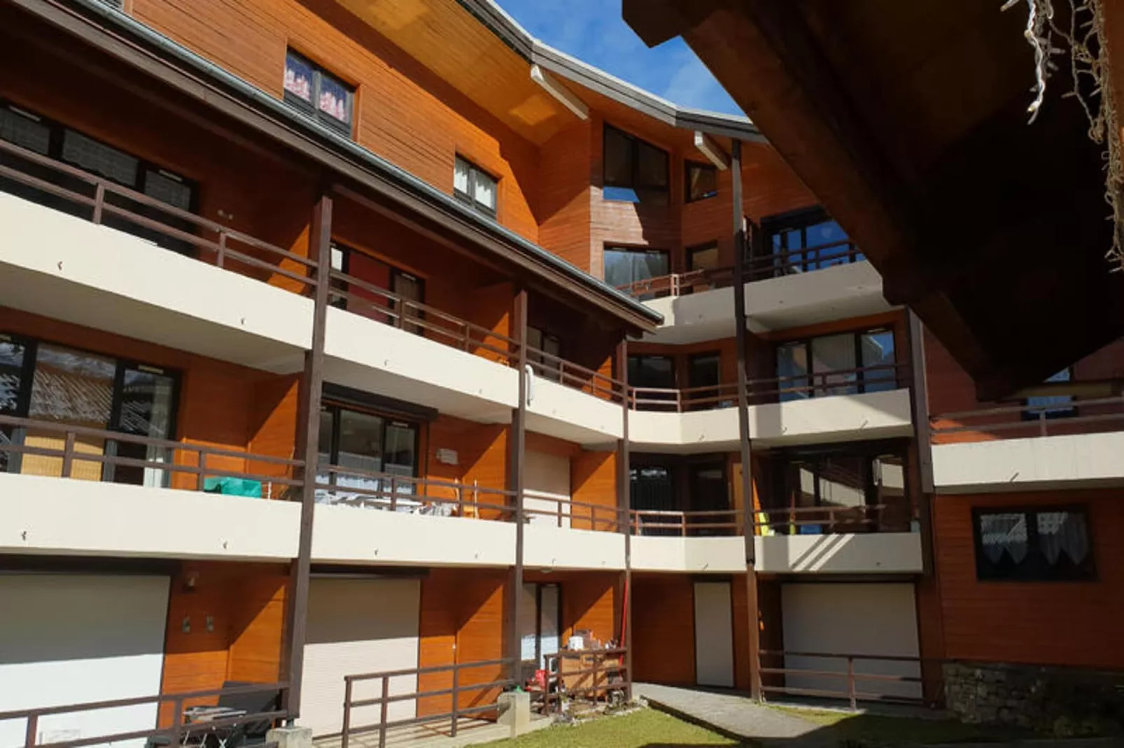 Appartements à Saint Jean d'Aulps-Außenbereich Sommer