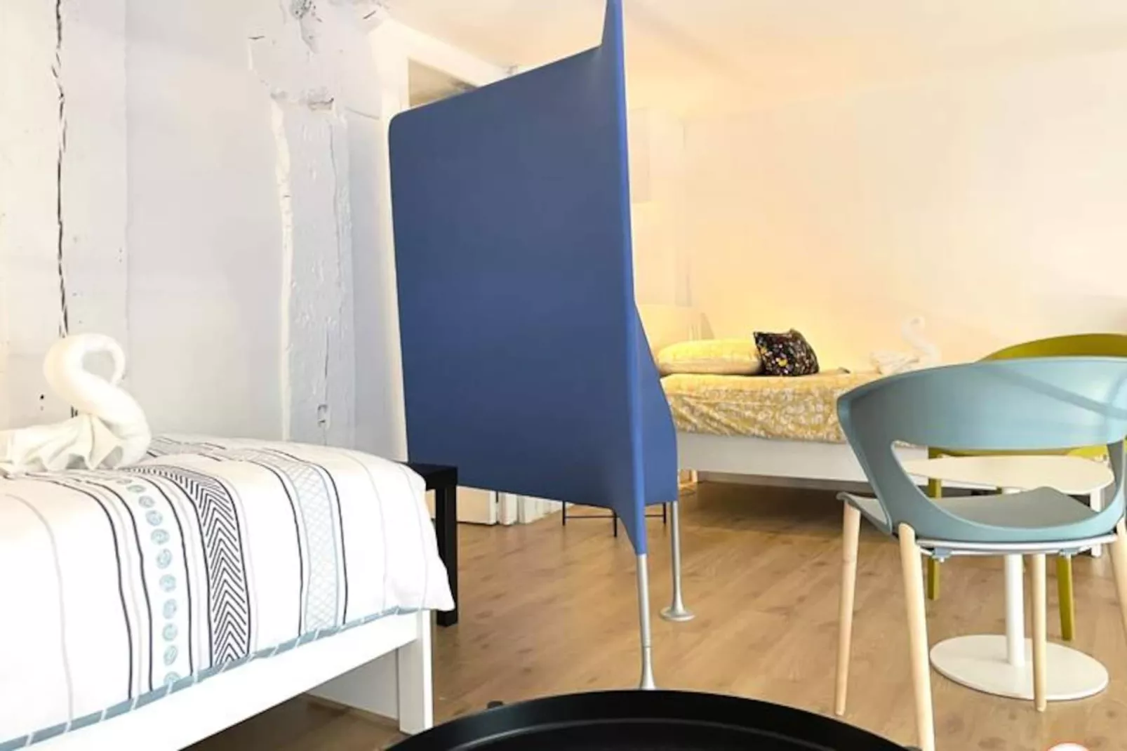 🎨 Loft De L'artiste - Parking - Standing-Image-tags.