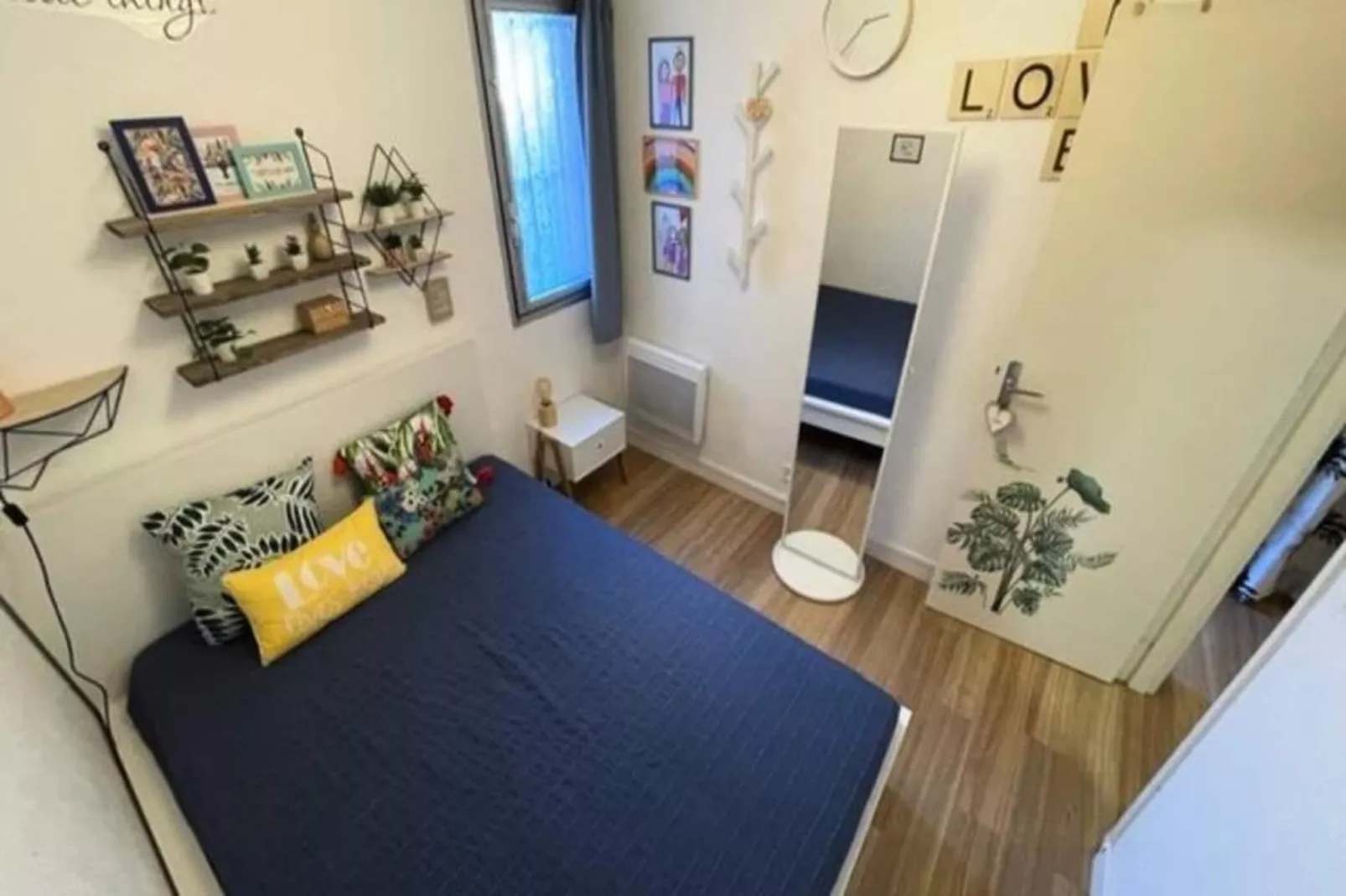 Résidence Frégate-Exterior in summer