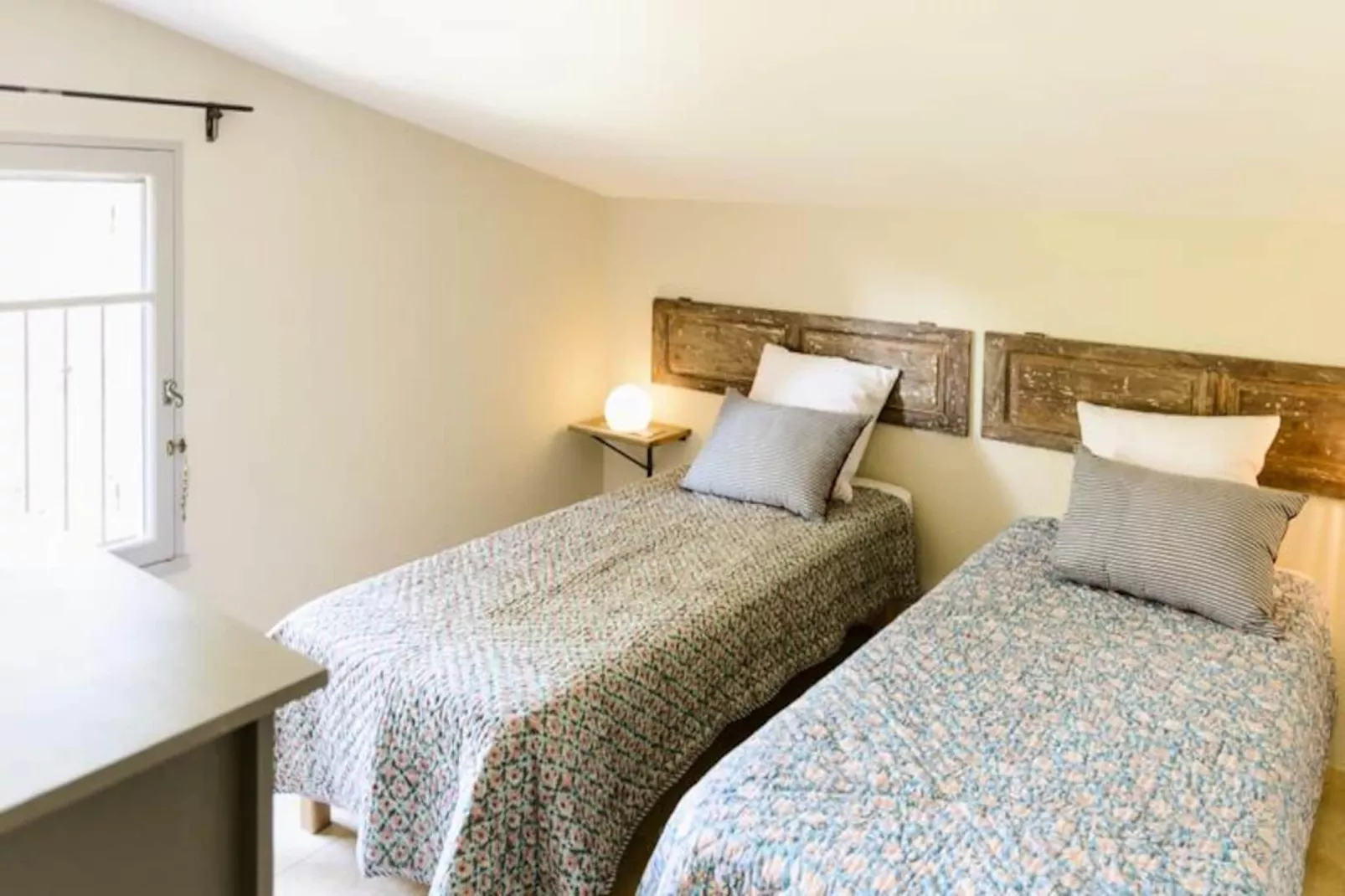 Les Gardis, Votre Refuge Id&eacute;al En Provence.-Image-tags.