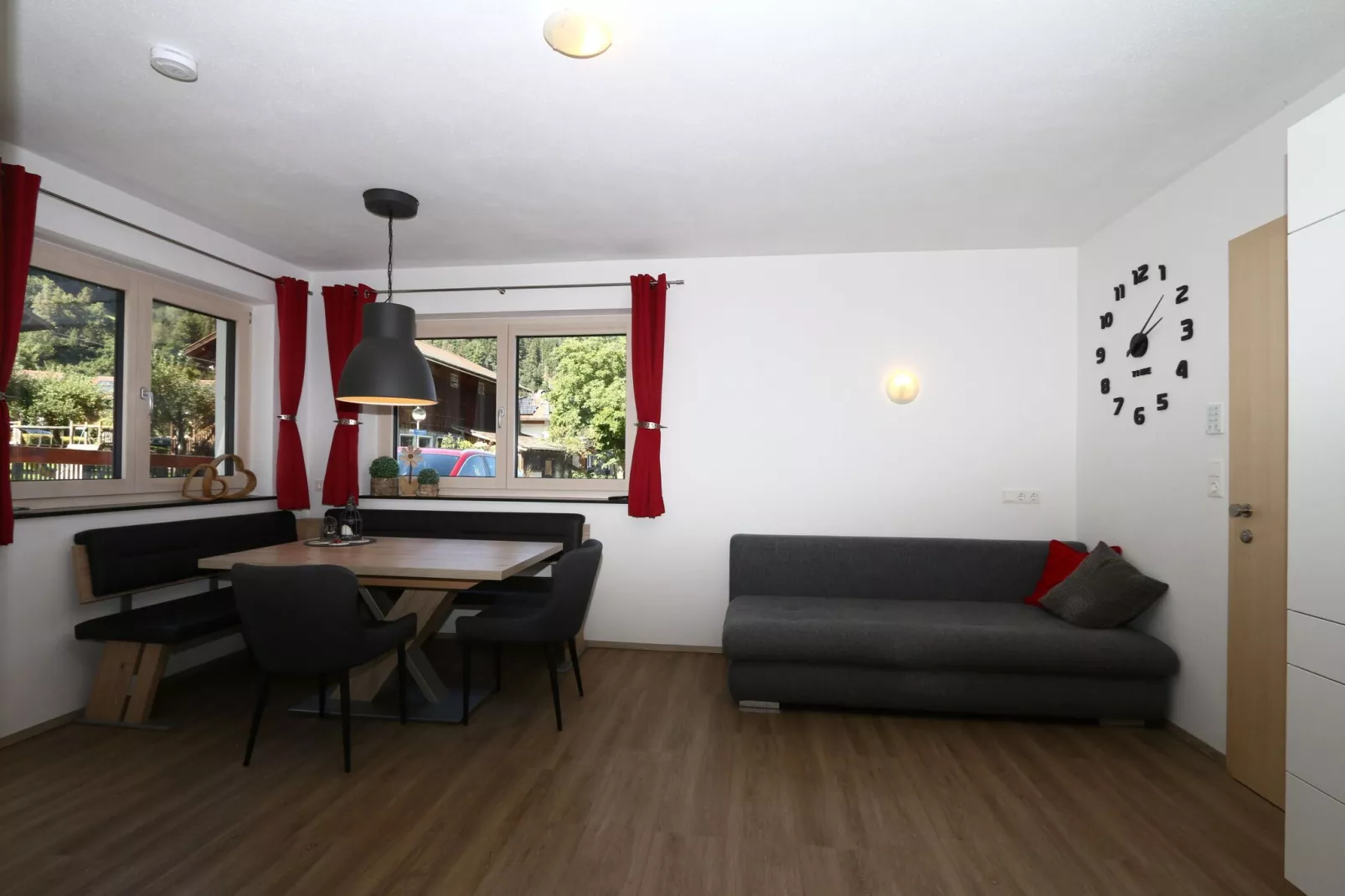 Ferienwohnung Pair-Living room