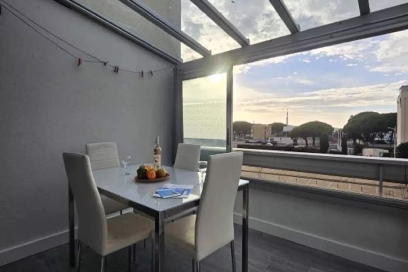 Résidence La Fleur De Roseau 200m De La Plage, 300 M Des Commerces-Image-tags.