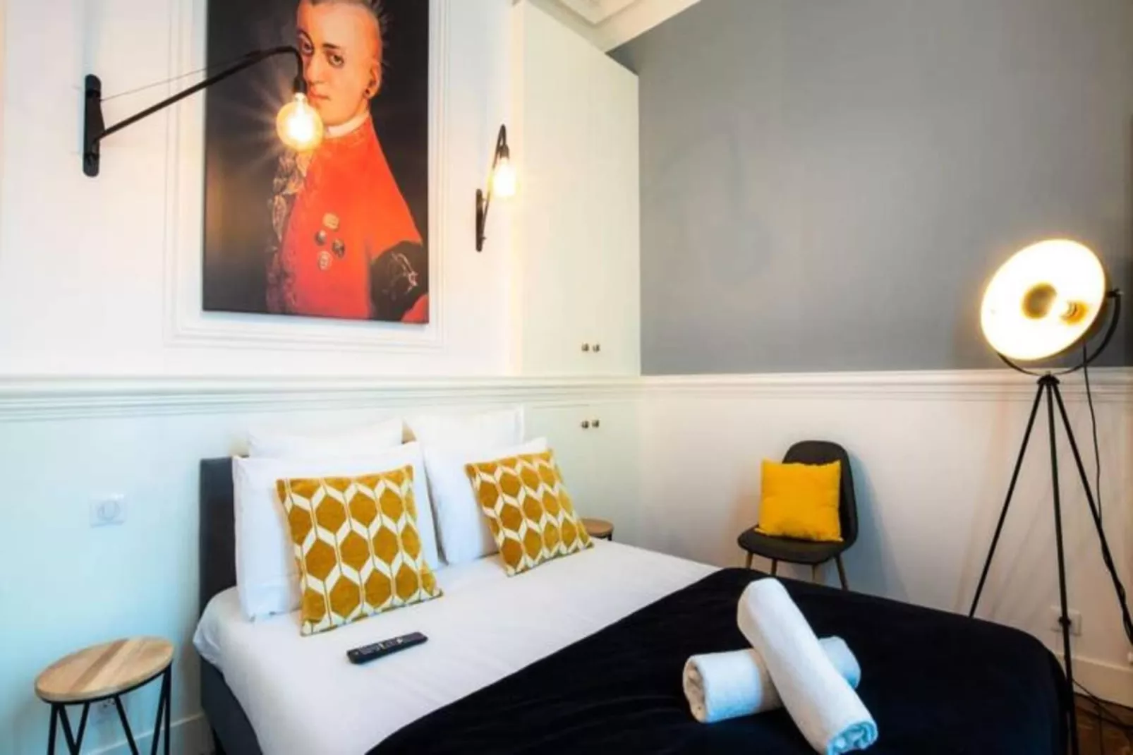 Appartement De Haut Standing Pour 6 Situ&eacute; Au Coeur Du Centre Historique-Bedroom