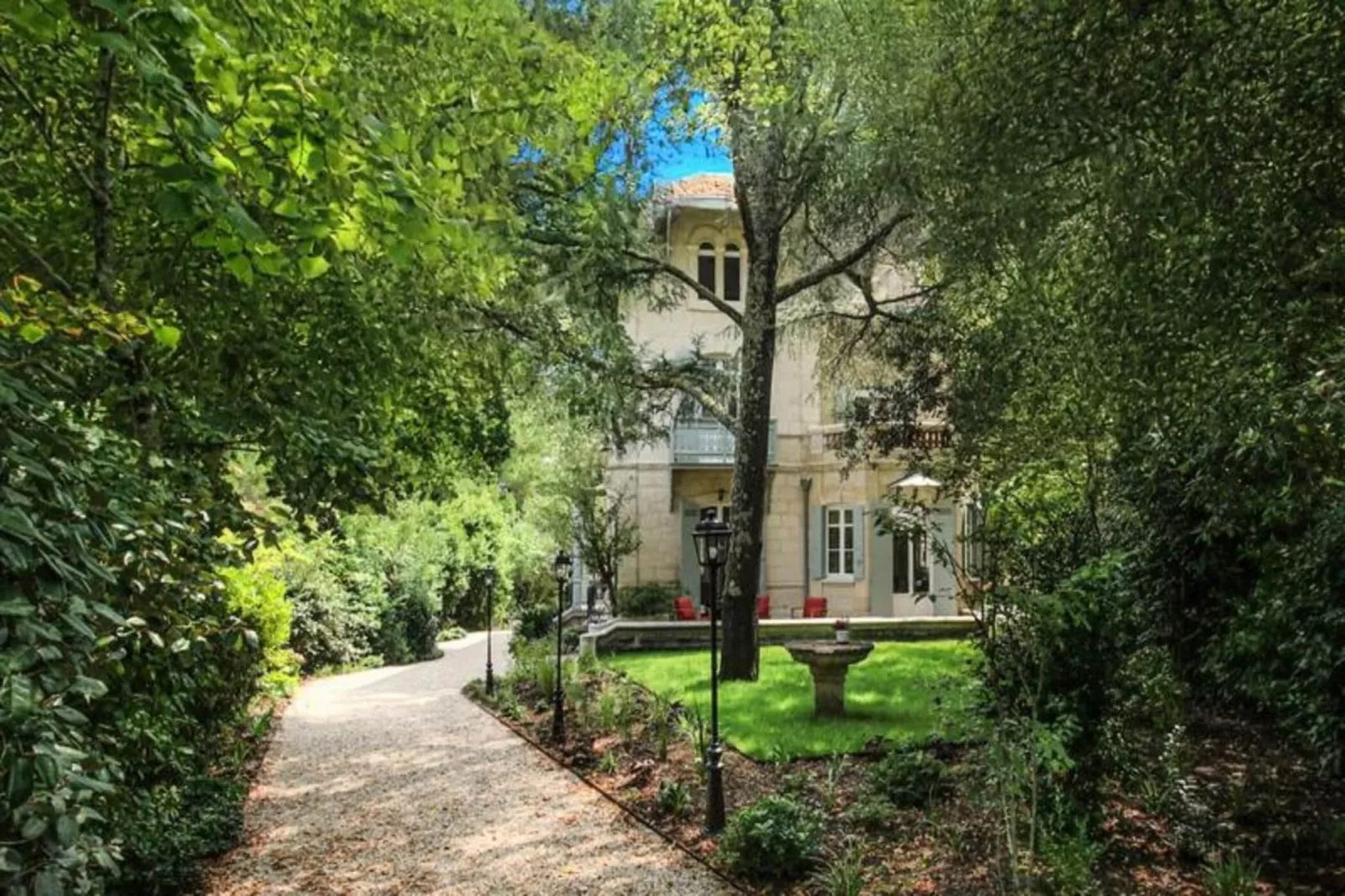 Villa Familiale R&eacute;nov&eacute;e &agrave; Arcachon &ndash; 6 Ch, 4 Sdb, Entre 8 &agrave; 10 Pers-Ambiente