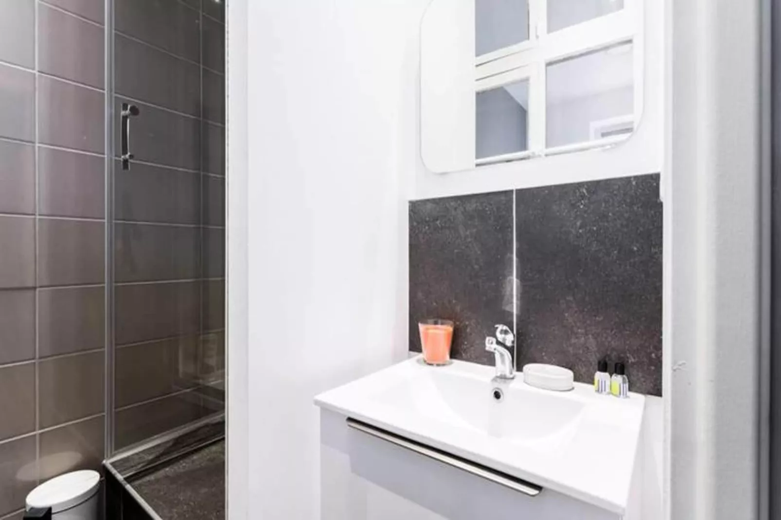 | Le Jaur&egrave;s 🍊| T2 Tout &eacute;quip&eacute; | Balcon, Wifi-Bathroom