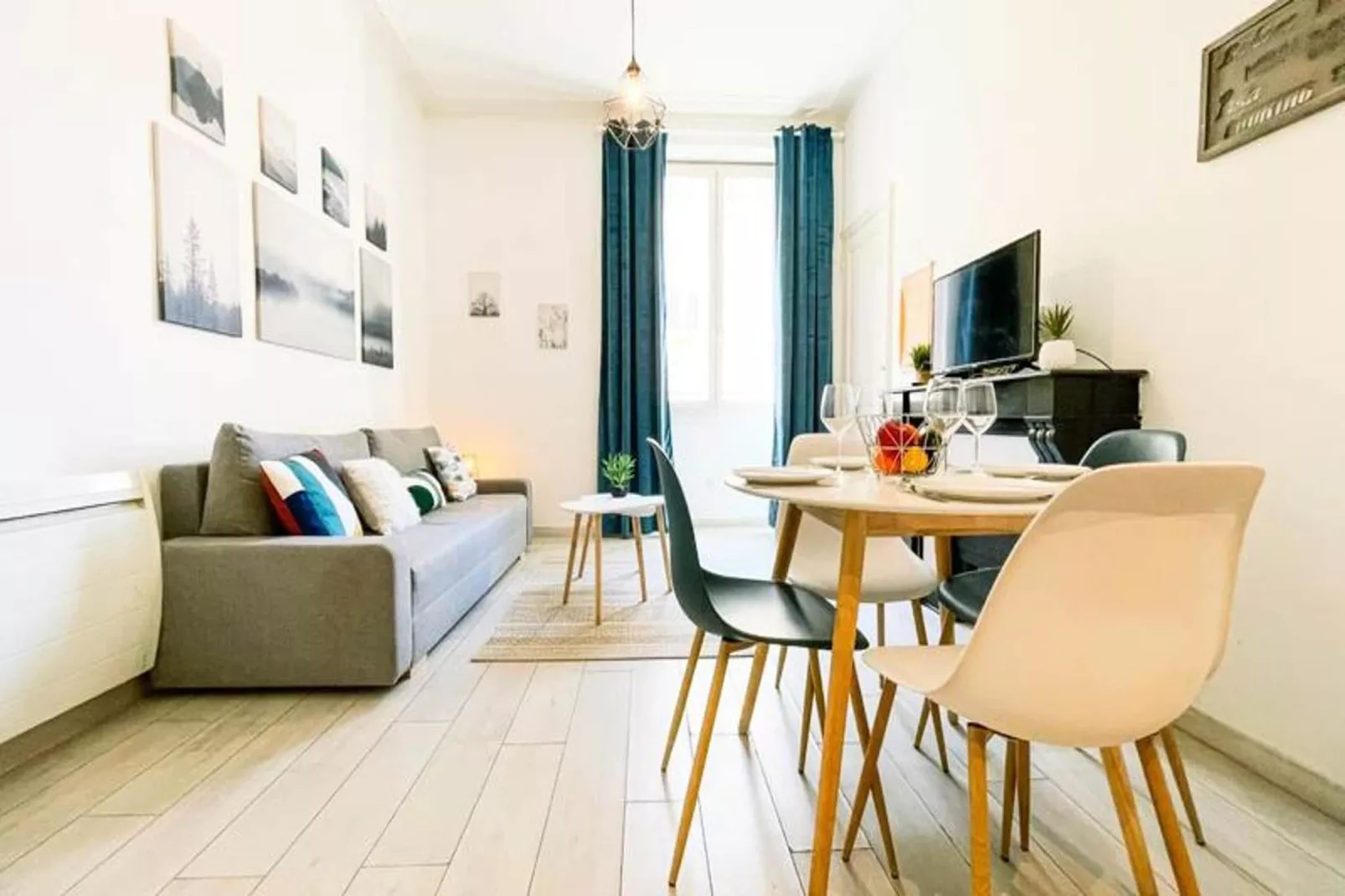 | Light Pink |t2 Proche Jaur&egrave;s, Estacade | Lumineux 🦩-Wohnzimmer