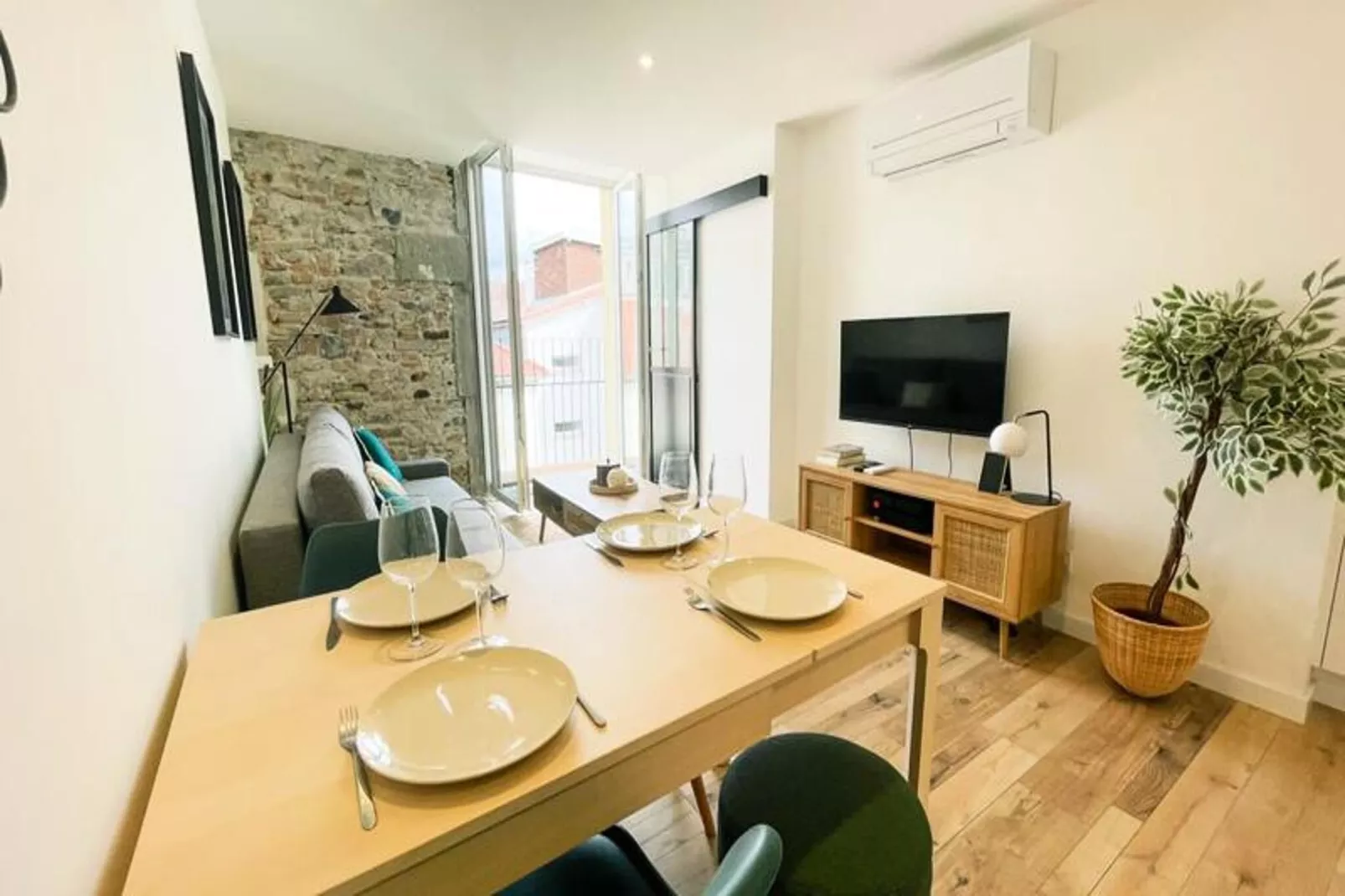 Le T2 Lumineux En Hyper-centre Pi&eacute;ton 🌞-Salle à manger