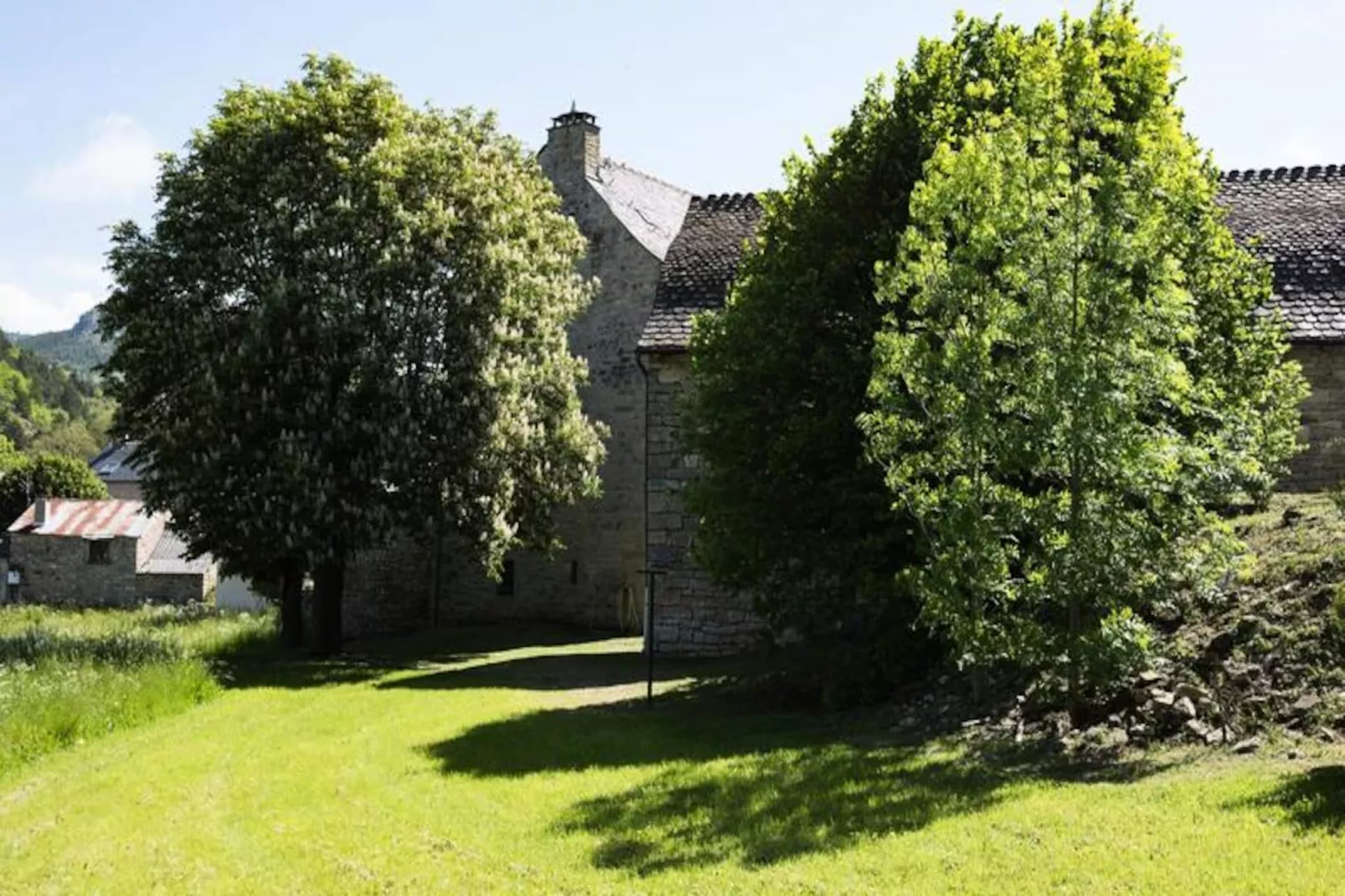 Gîte de France Gîtes de france 3 épis 6/7 pers aux salelles 3 épis-Image-tags.