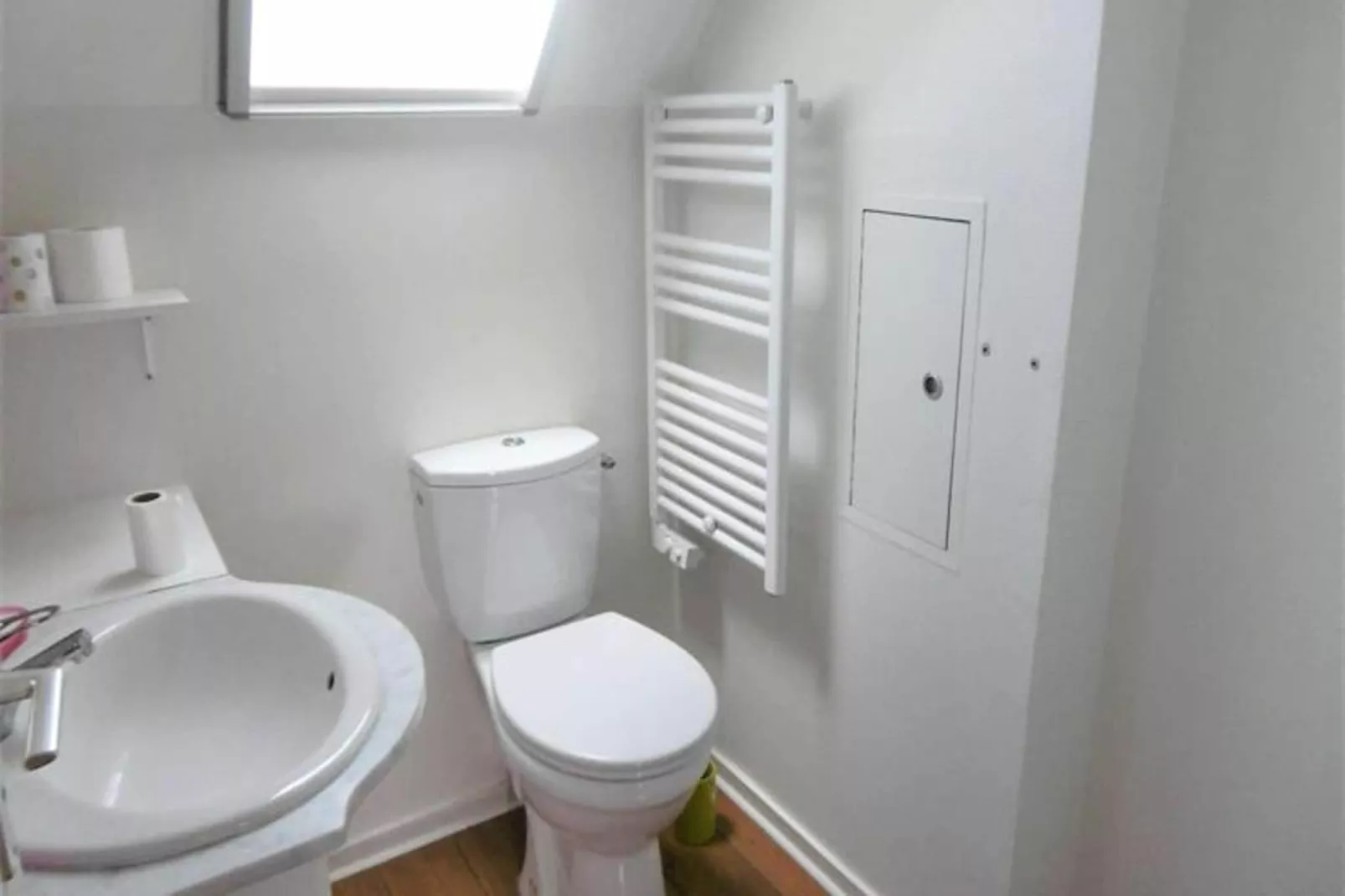 Résidence Duguay Trouin-Badezimmer