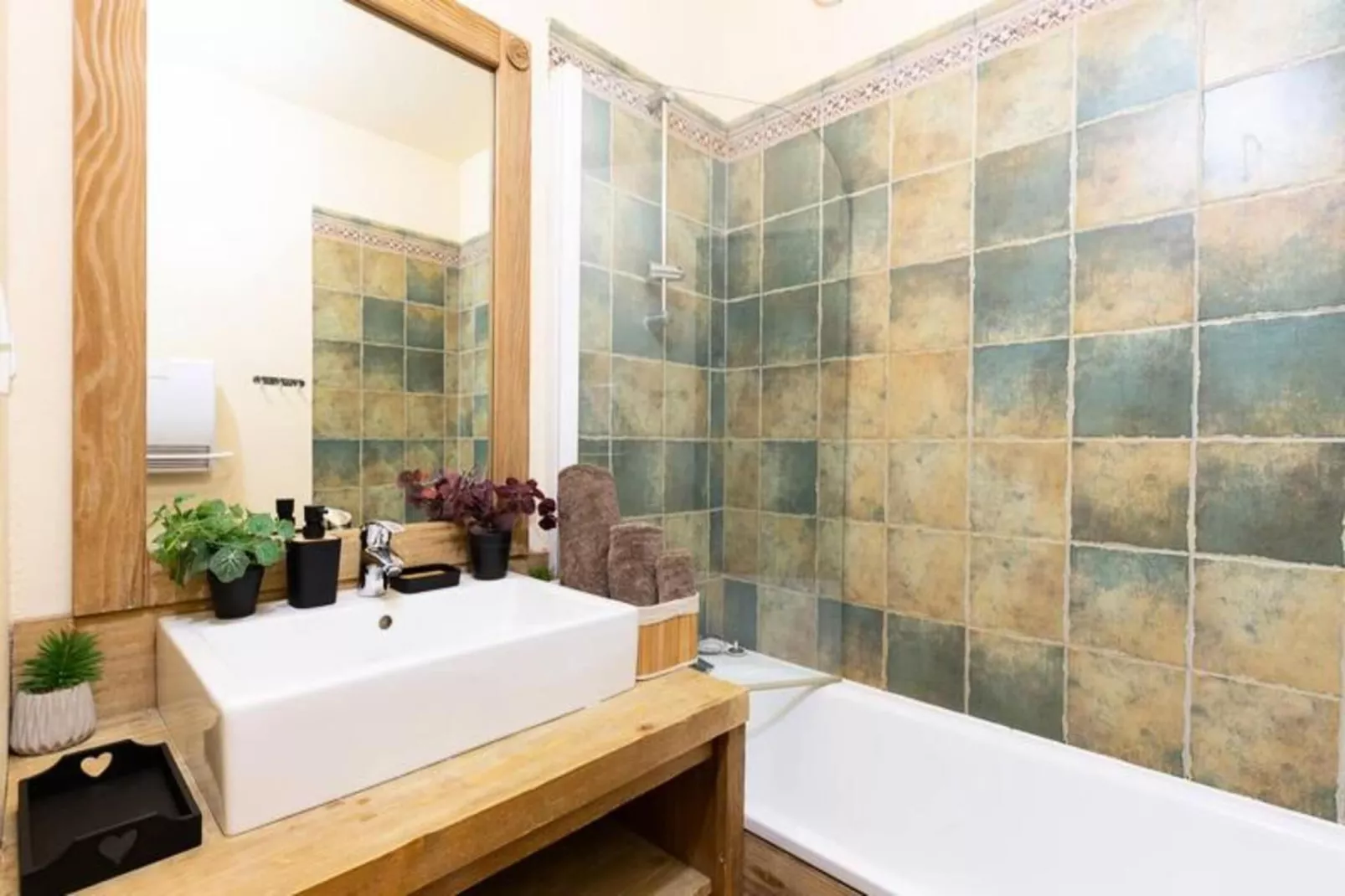 Résidence Cami Real-Bathroom