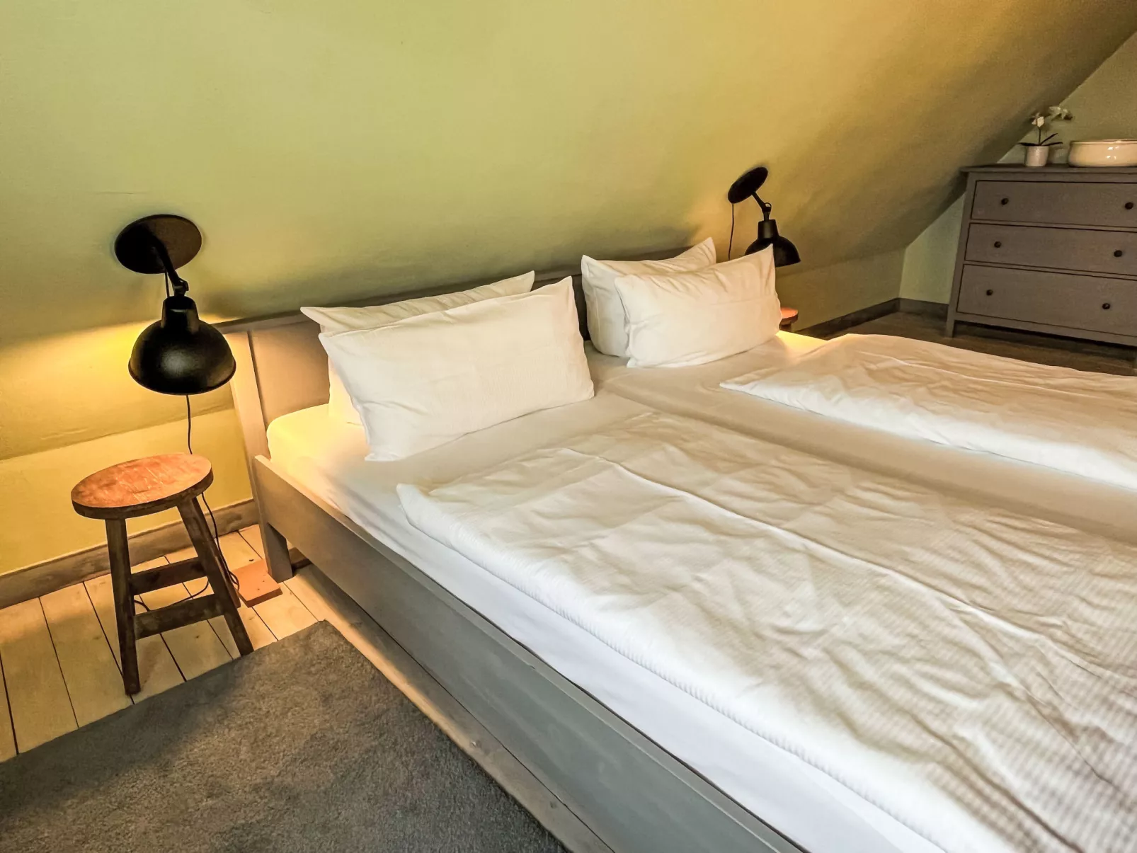 Reetgedecktes Ferienhaus Seelchen-Drinnen